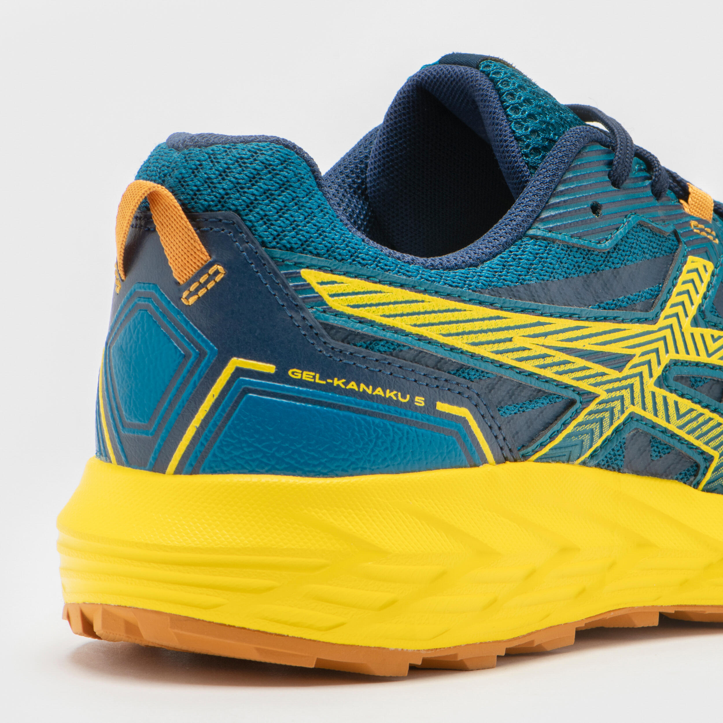 Asics kanaku best sale 2