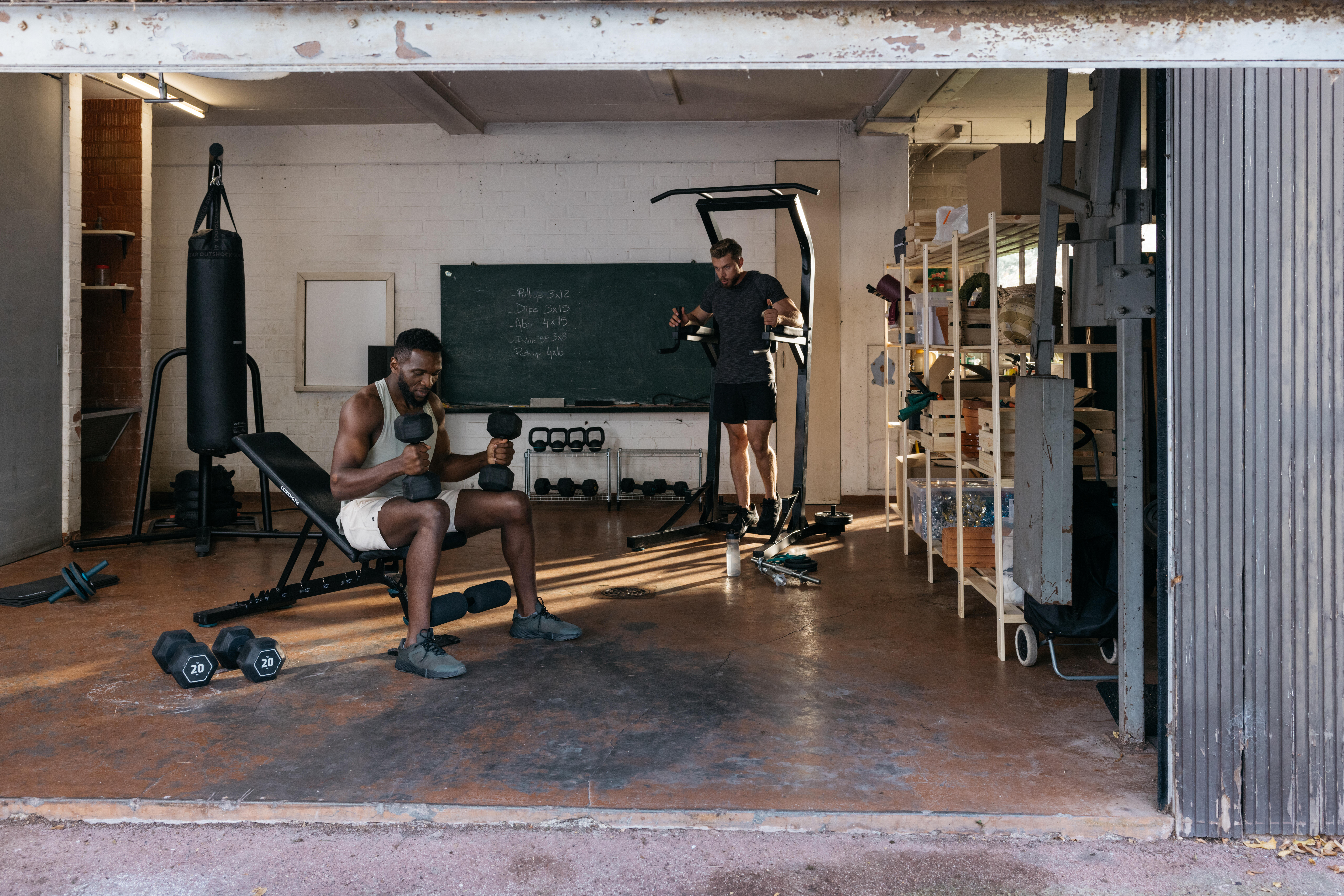 15 kg Cross-Training Hex Dumbbell - Black - CORENGTH