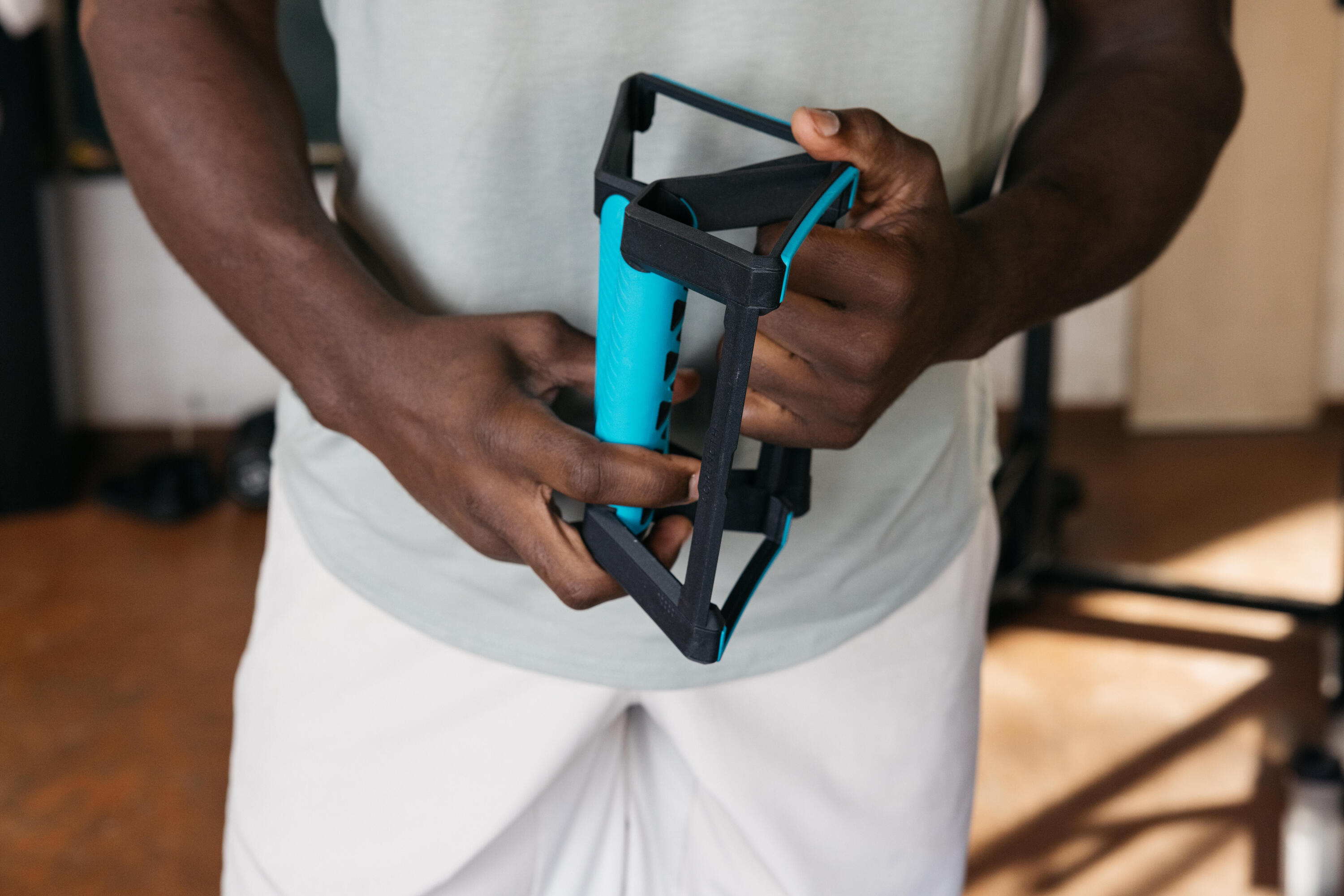 Poignées De Pompes Eric Flag – Matos Crossfit Et Fitness Pour Des Tractions Et Dips Aux Costauds !