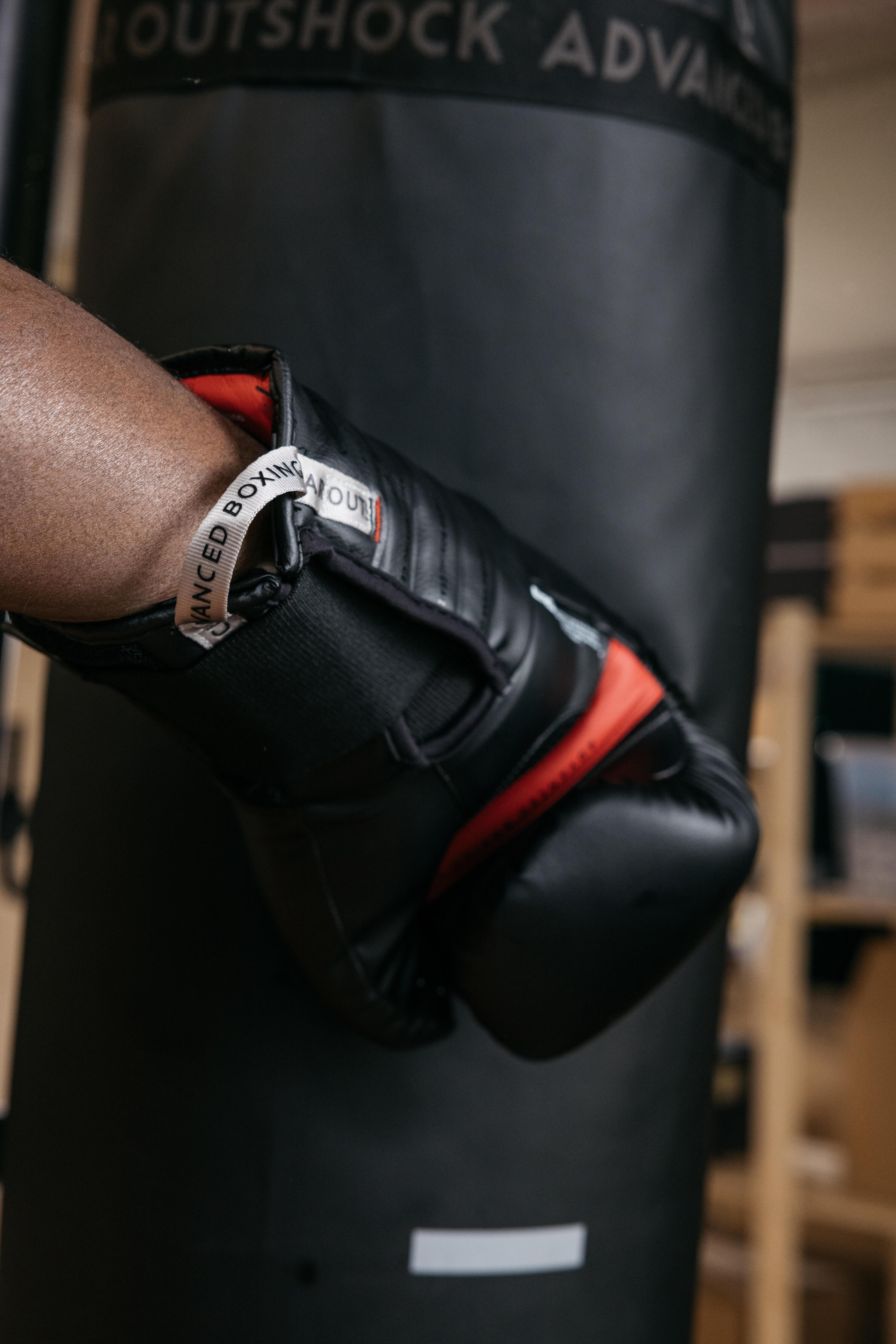 GUANTES DE BOXEO 500 - NEGRO 15/29