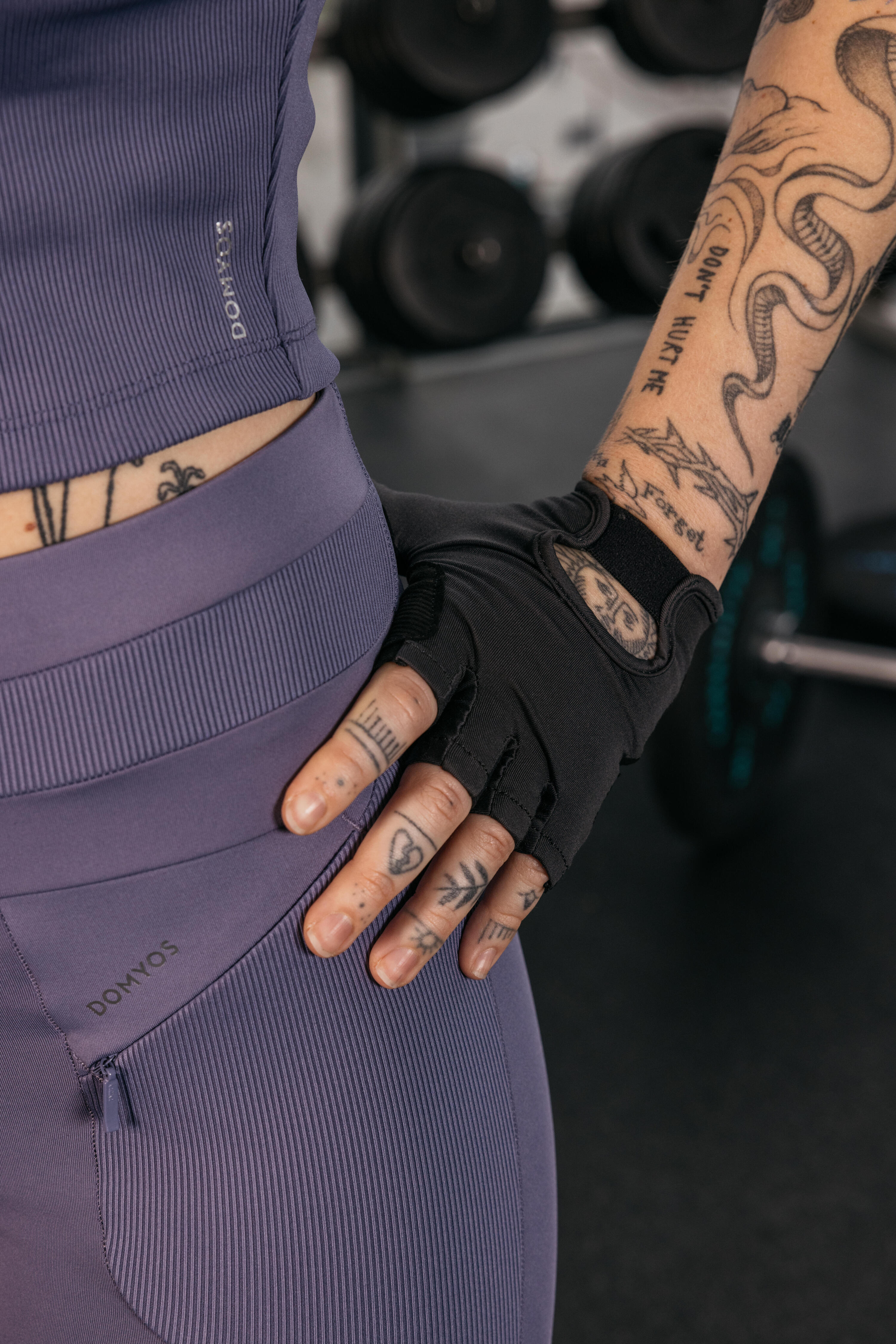 Women's Breathable Weight Training Gloves - Grey 6/7