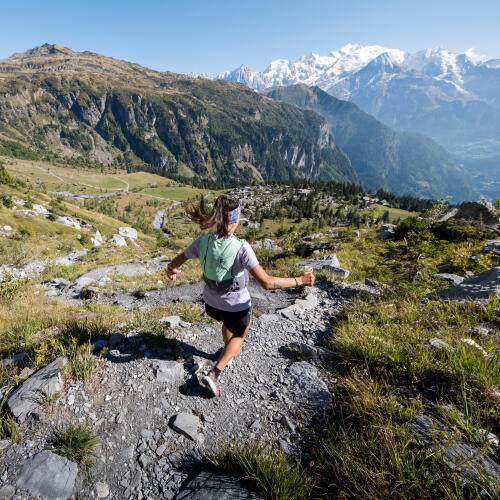 EIN TRAILRUCKSACK, MIT DEM DU DICH WOHLFÜHLST UND ÜBER DICH HINAUSWACHSEN KANNST