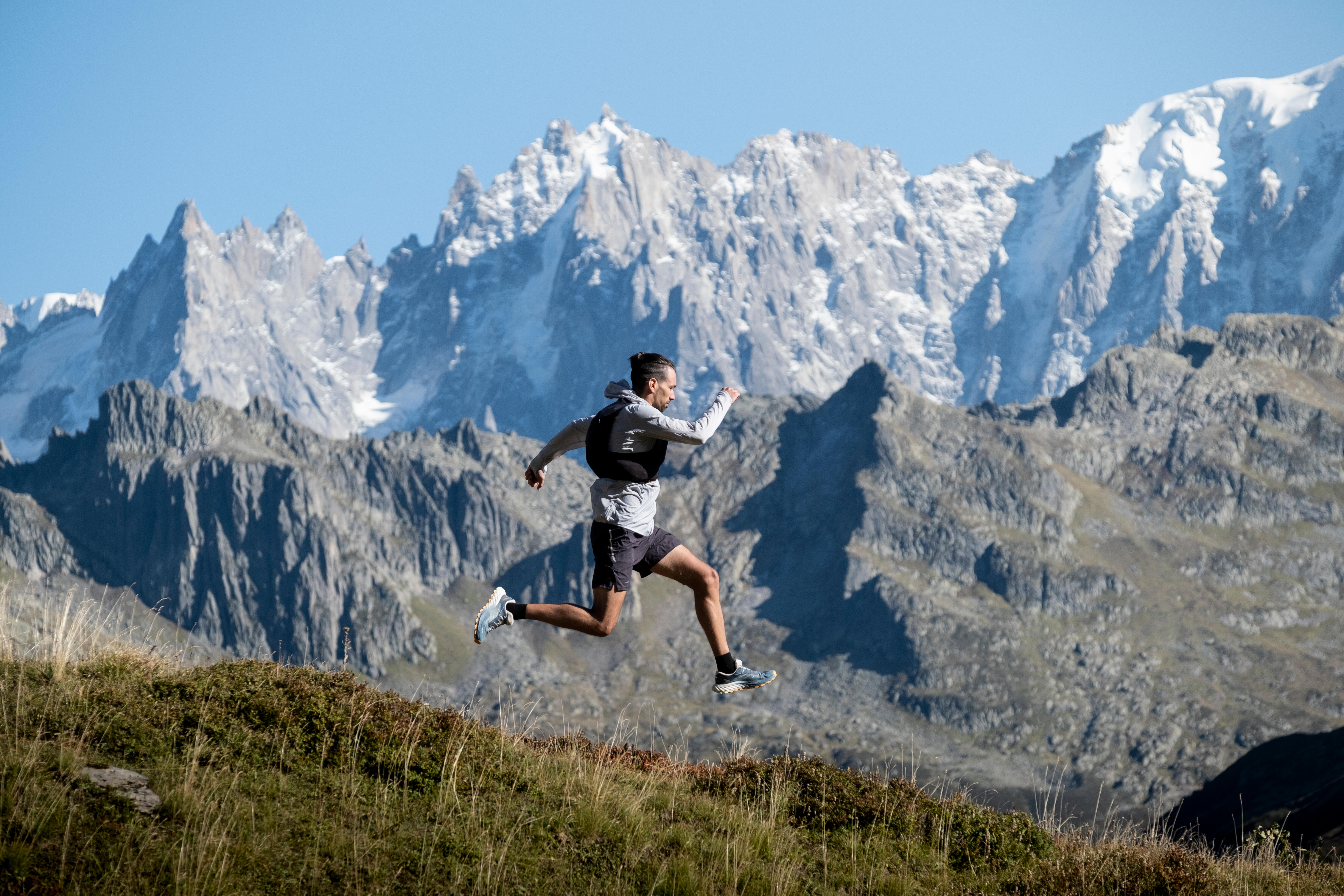 Sac d'hydratation de course sur sentier 10 L avec poche à eau 1 L - KIPRUN