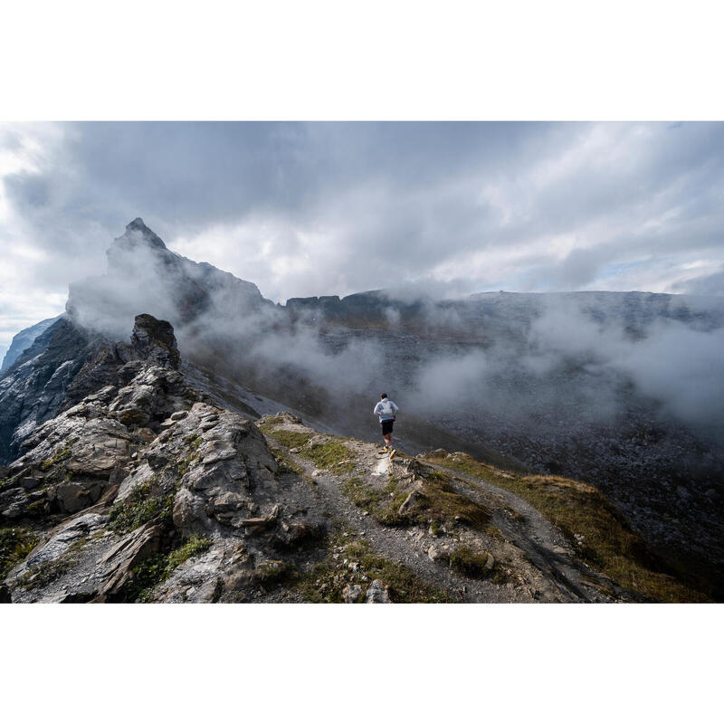 Pánská větruodolná bunda na trailový běh šedá 