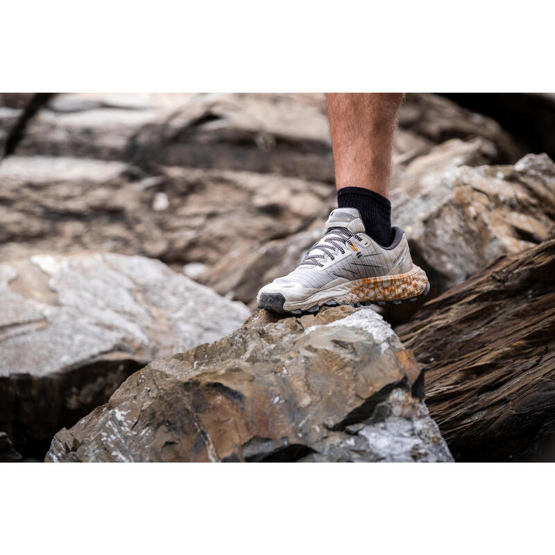 Chaussures de trail running homme EVADICT MT CUSHION 2 Blanches Edition limitée