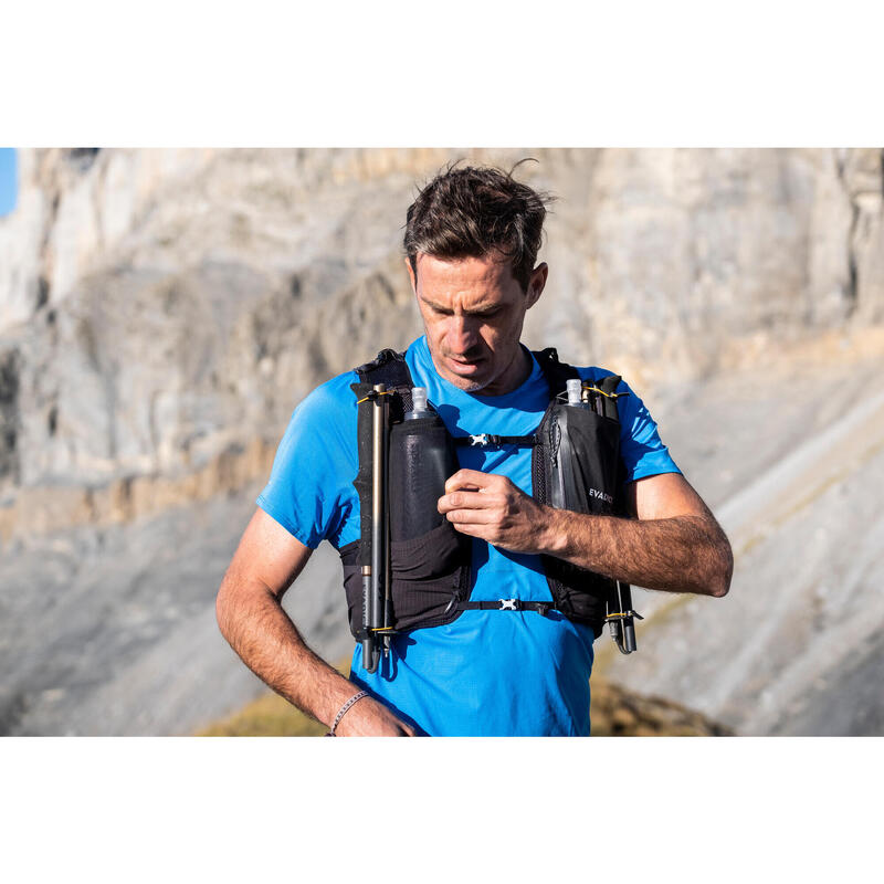 SAC TRAIL RUNNING 10L MIXTE NOIR - VENDU AVEC POCHE À EAU 1L