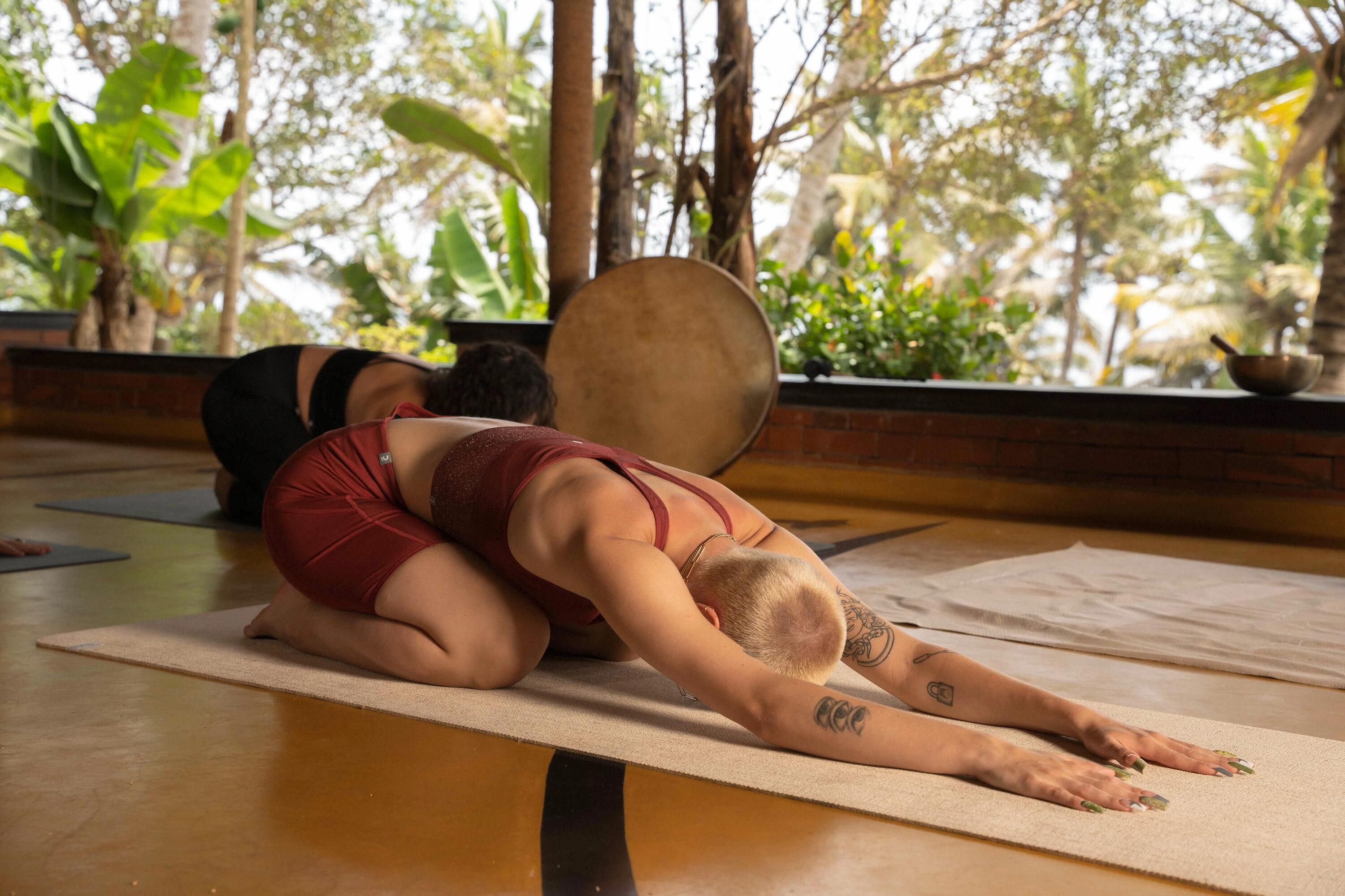 Joga – pozycja dziecka (Balasana), ukojenie dla ciała i umysłu