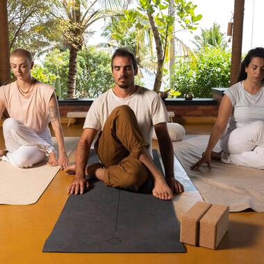 banniere_comment_choisir_accessoires_yoga