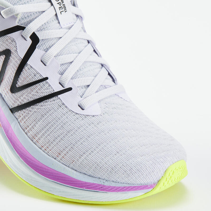 Chaussures running Femme - NEW BALANCE PROPEL V4 BLANC VIOLET