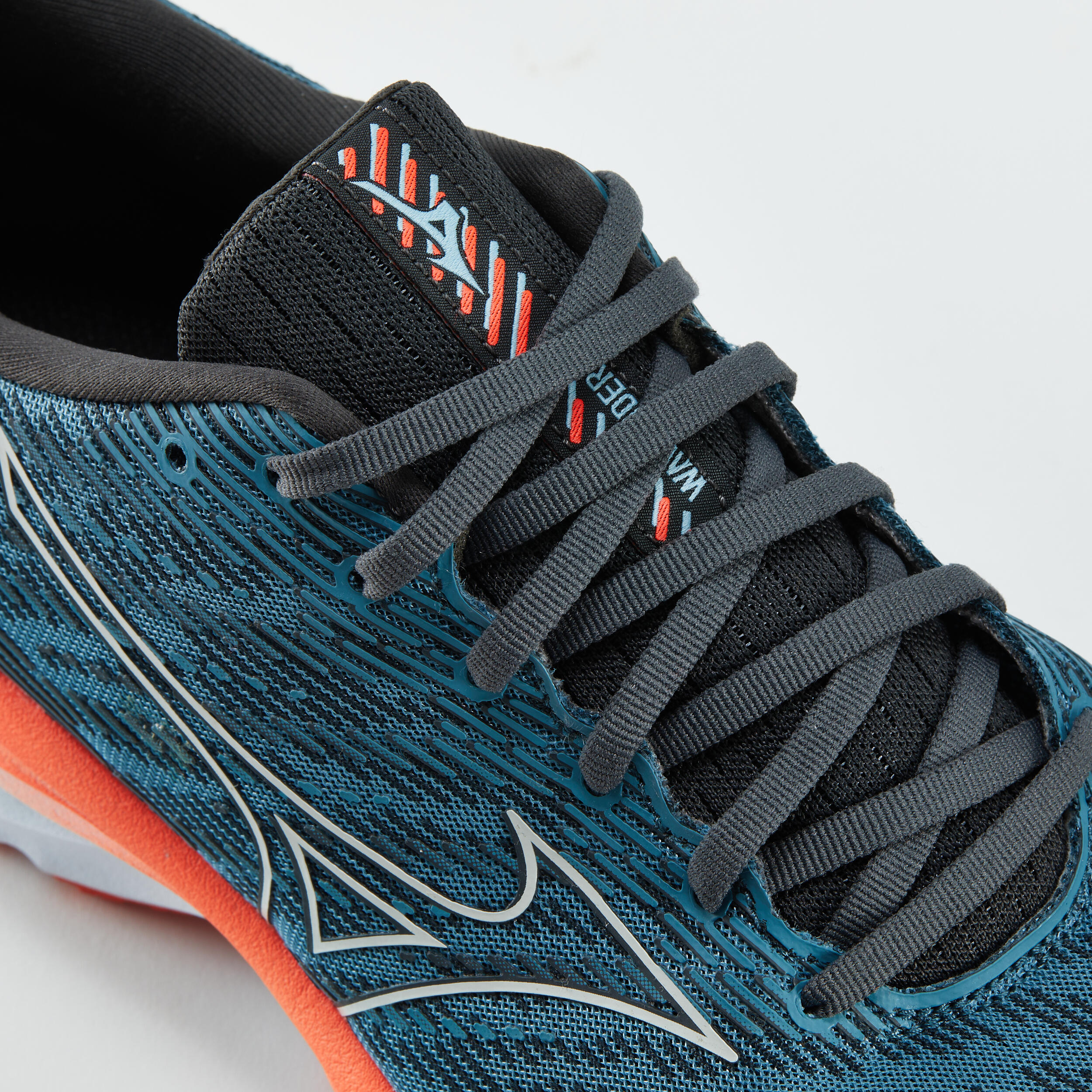 Decathlon mizuno wave 2025 rider 22
