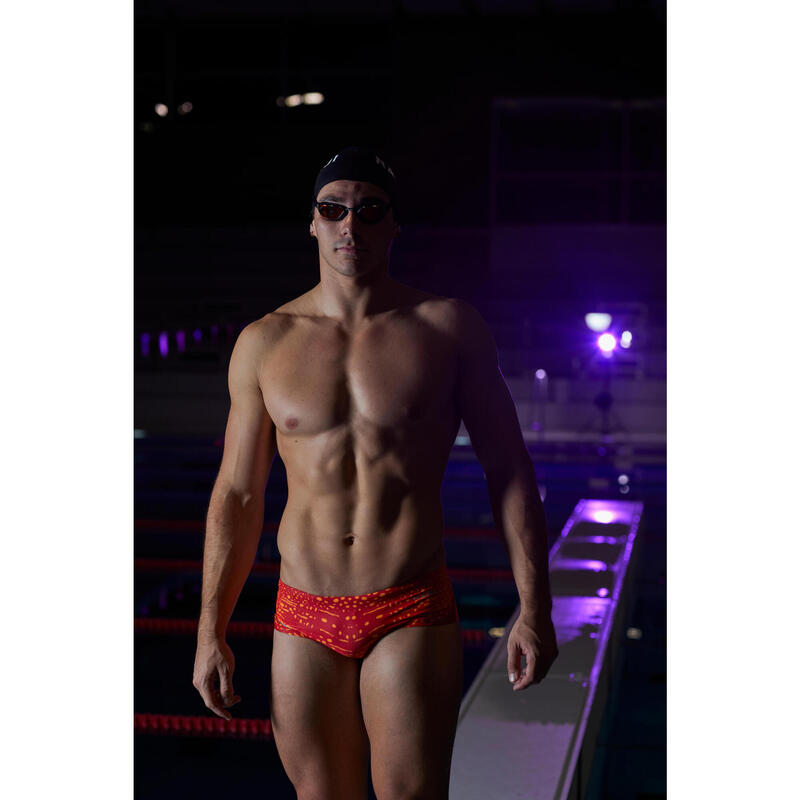 MEN'S SQUARE-CUT SWIMMING BRIEFS 900 BALEO RED ORANGE