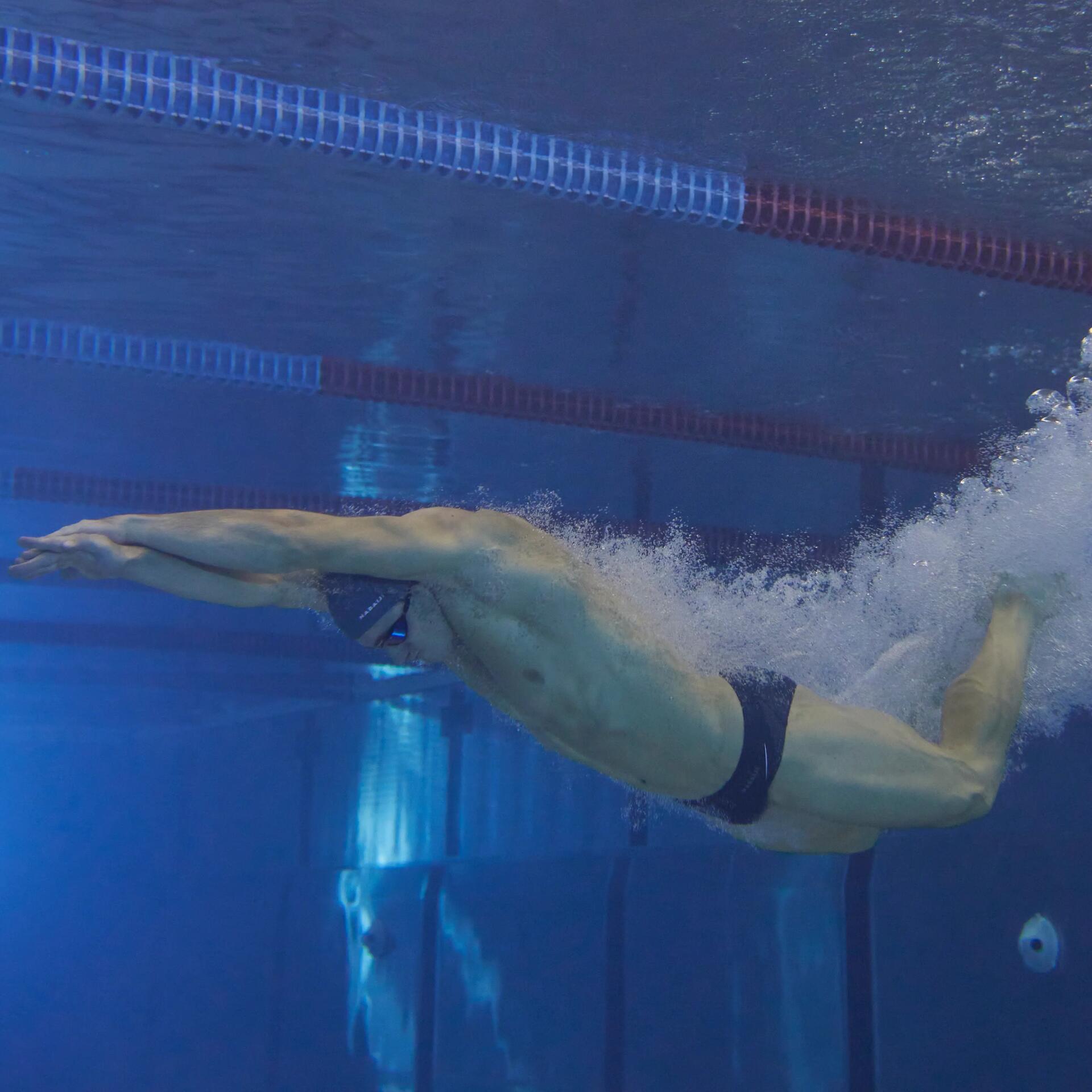 Mit Schwimmen Muskeln aufbauen