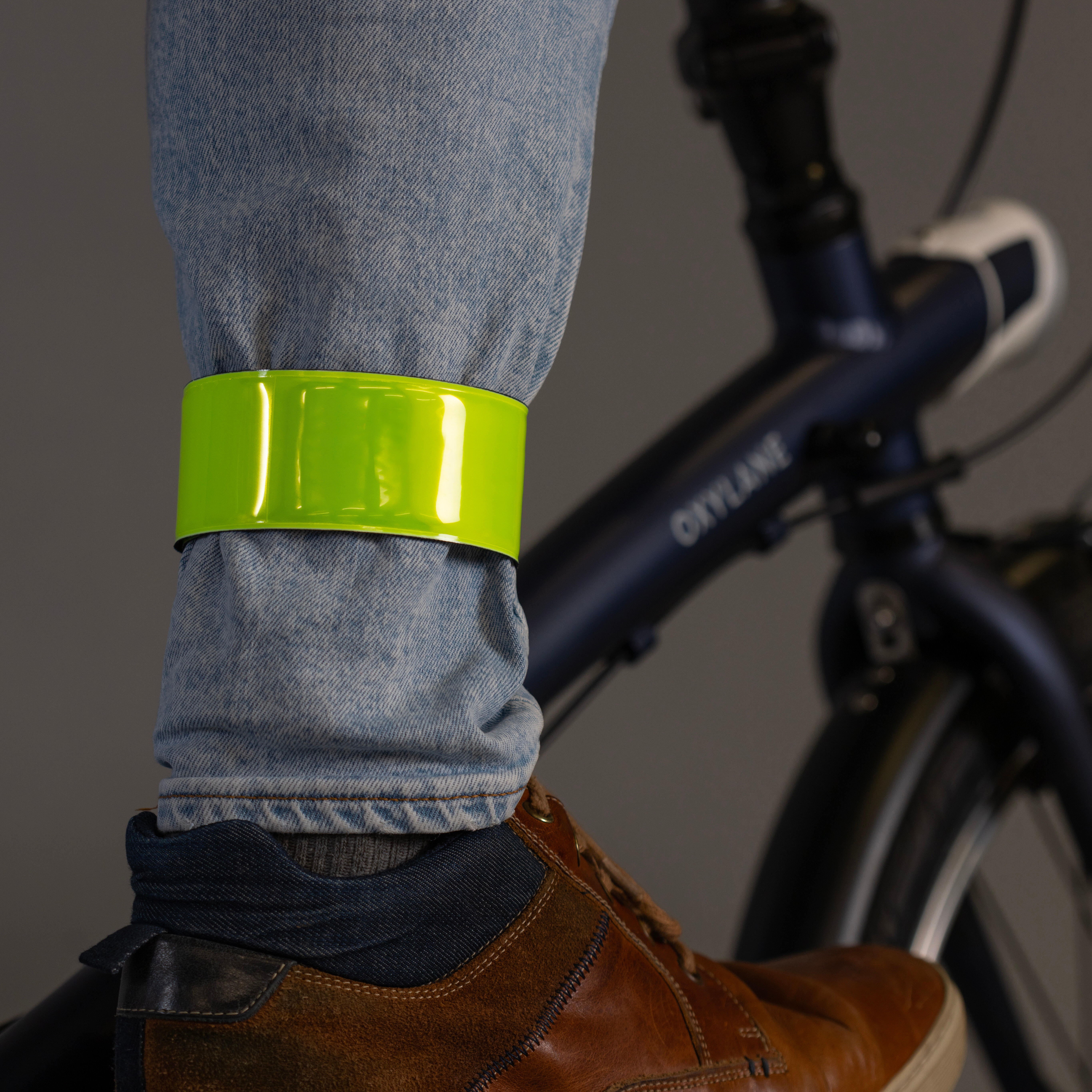 Hi-Vis Cycling Armband - Neon Yellow - BTWIN