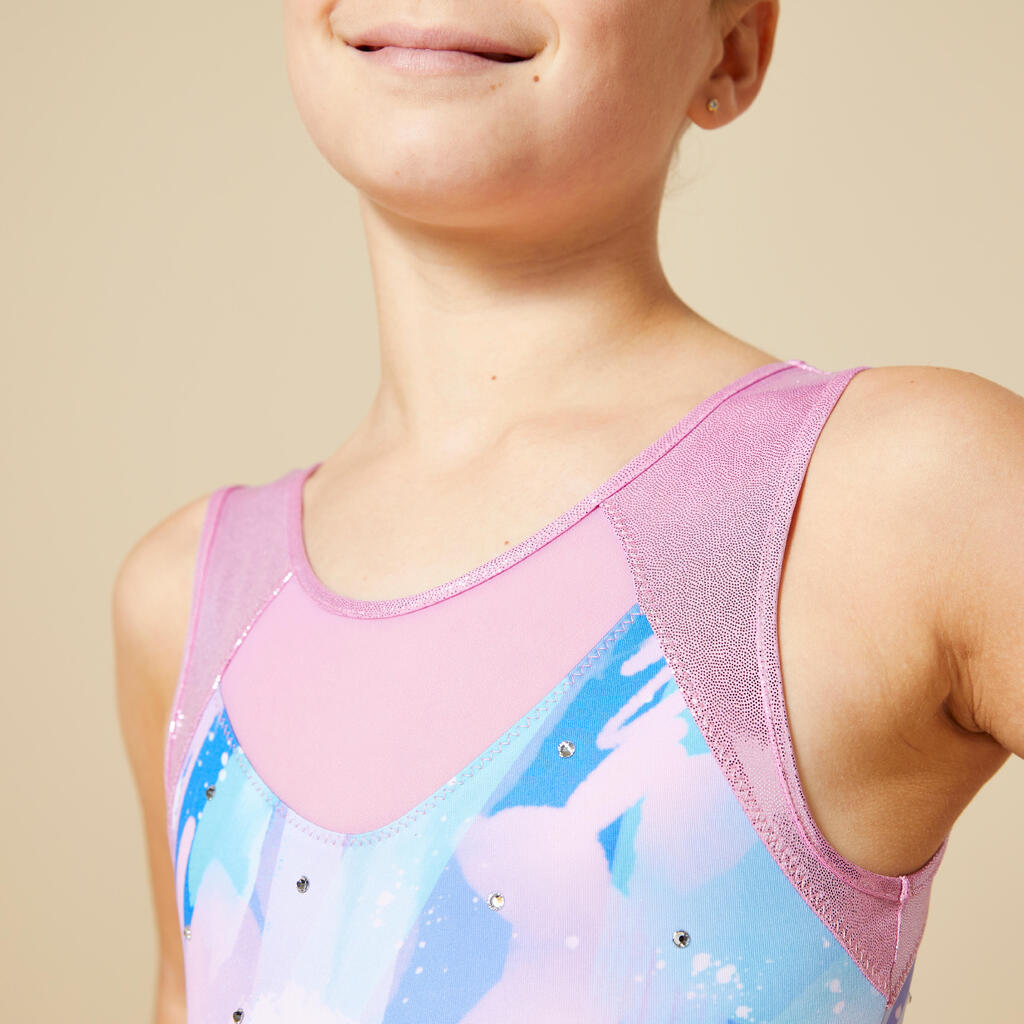 Ärmelloser Gymnastikanzug Mädchen - mit Print, silbern mit Pailletten