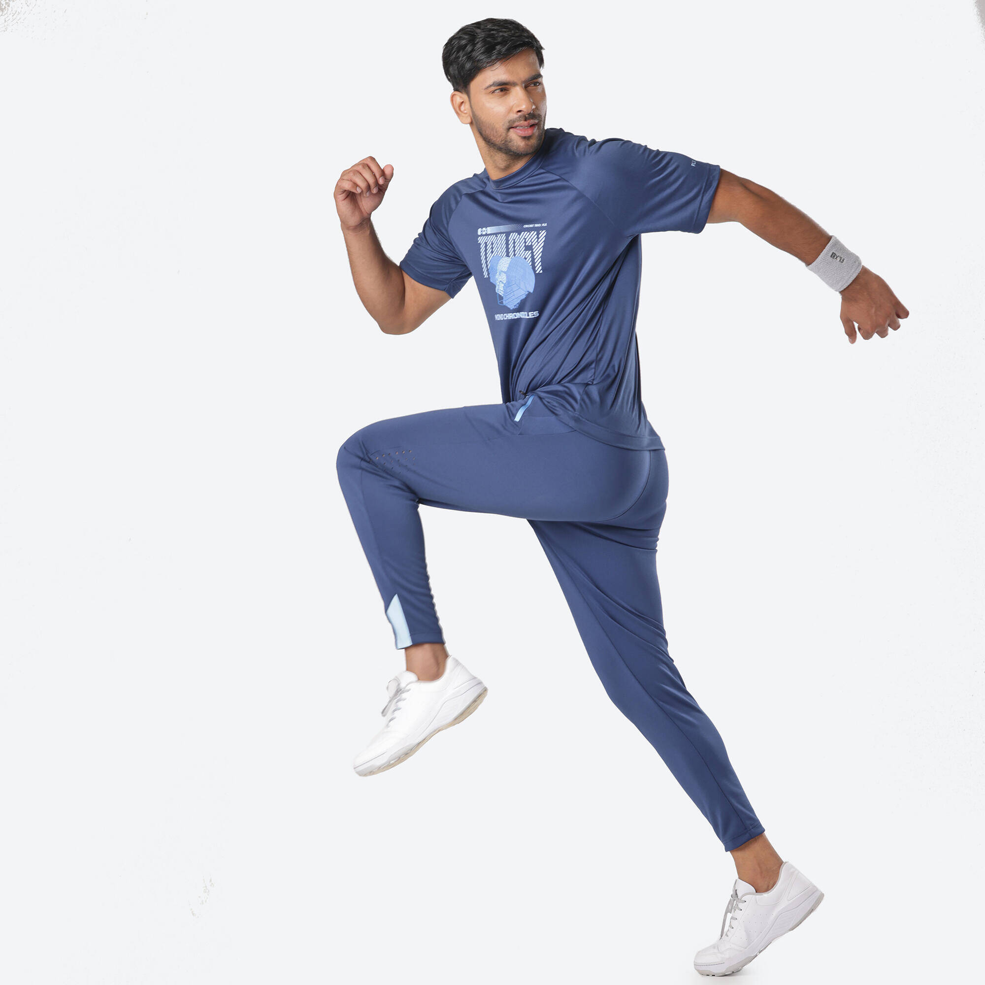 Men's Cricket Taper Fit Trackpants TP900 Abrasion Resistant Blue -  1