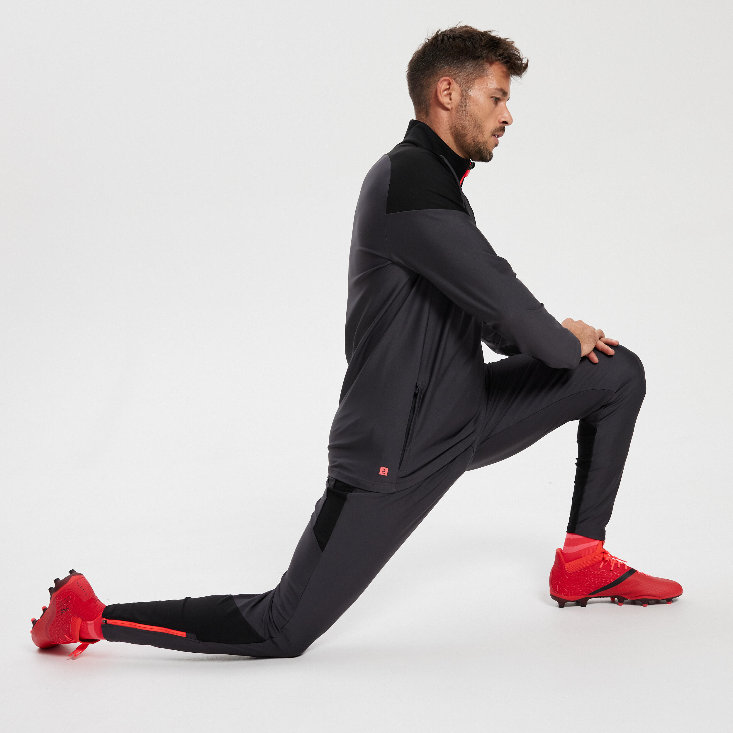 Decathlon | Pantaloni calcio uomo VIRALTO SOLO nero-rosa |  Kipsta