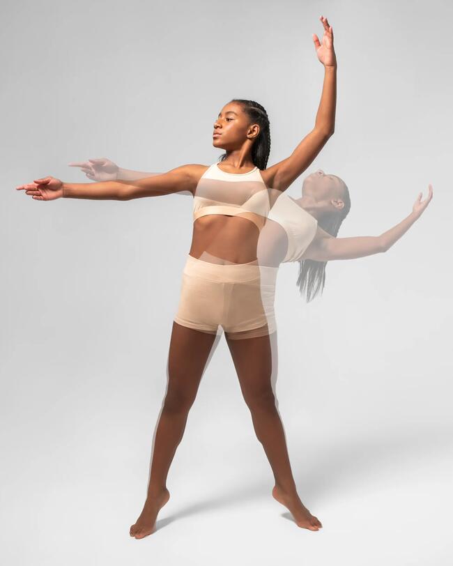 Balletttänzerin tanzt.