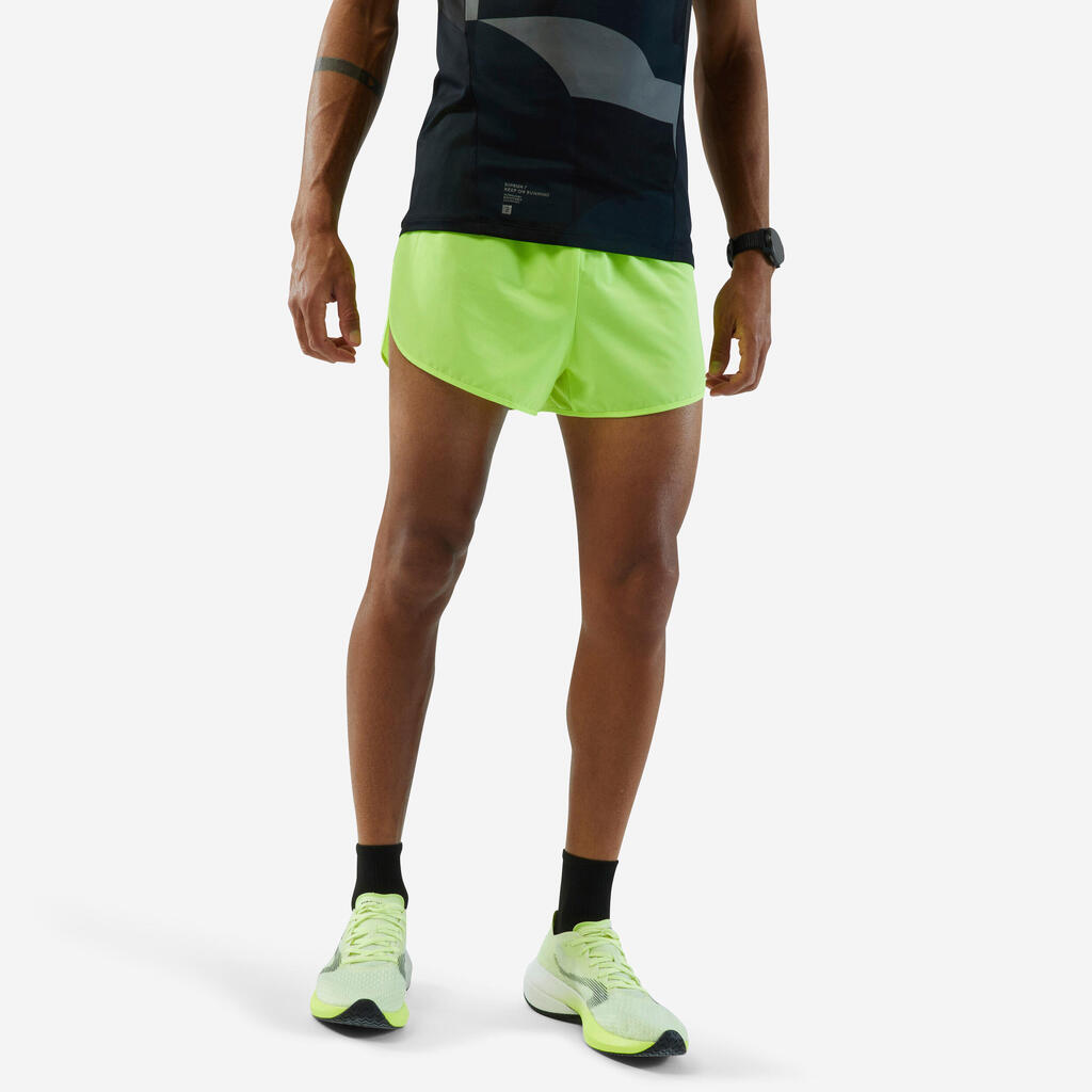 KIPRUN SPLIT MEN'S RUNNING SHORTS - BLACK_SLASH_GREY