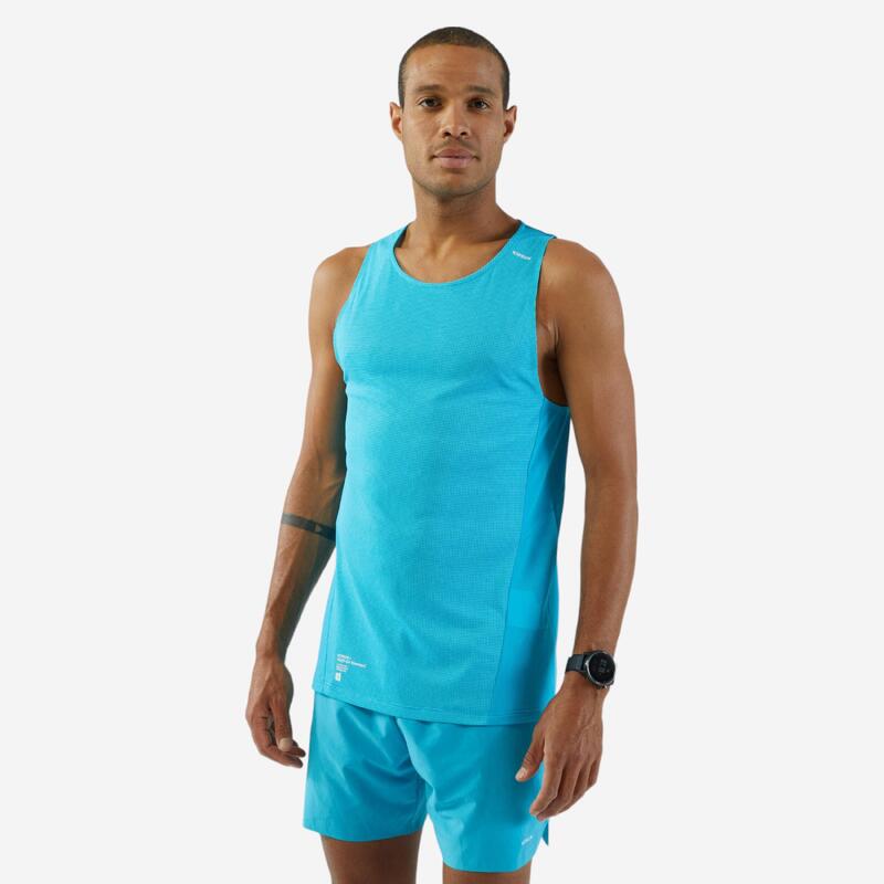 CAMISETA SIN MANGAS RUNNING HOMBRE TRANSPIRABLE KIPRUN AZUL