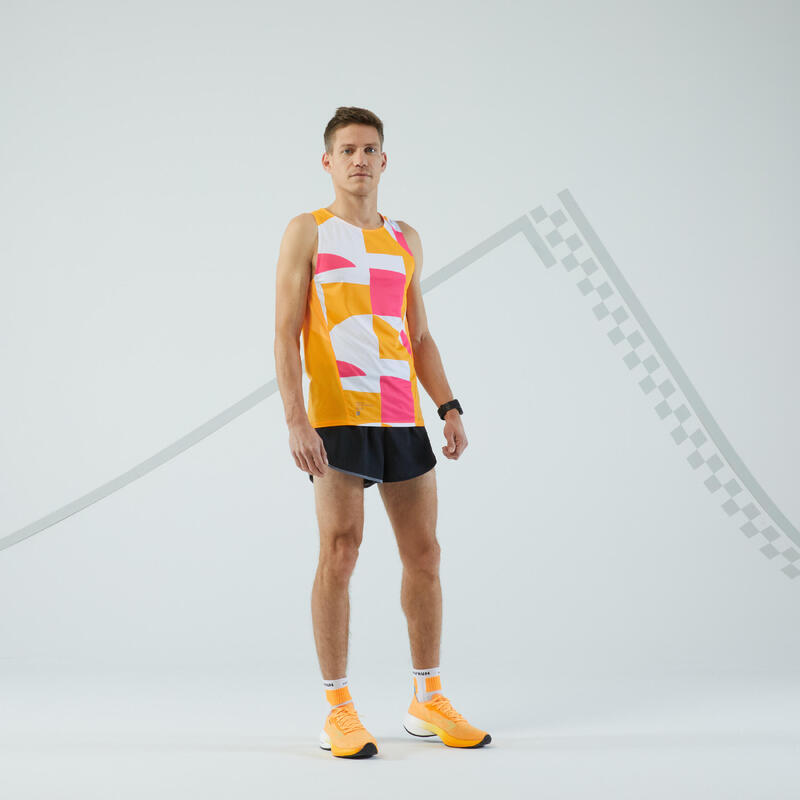 Ademend hardloopsinglet voor heren Light mango oranje golven