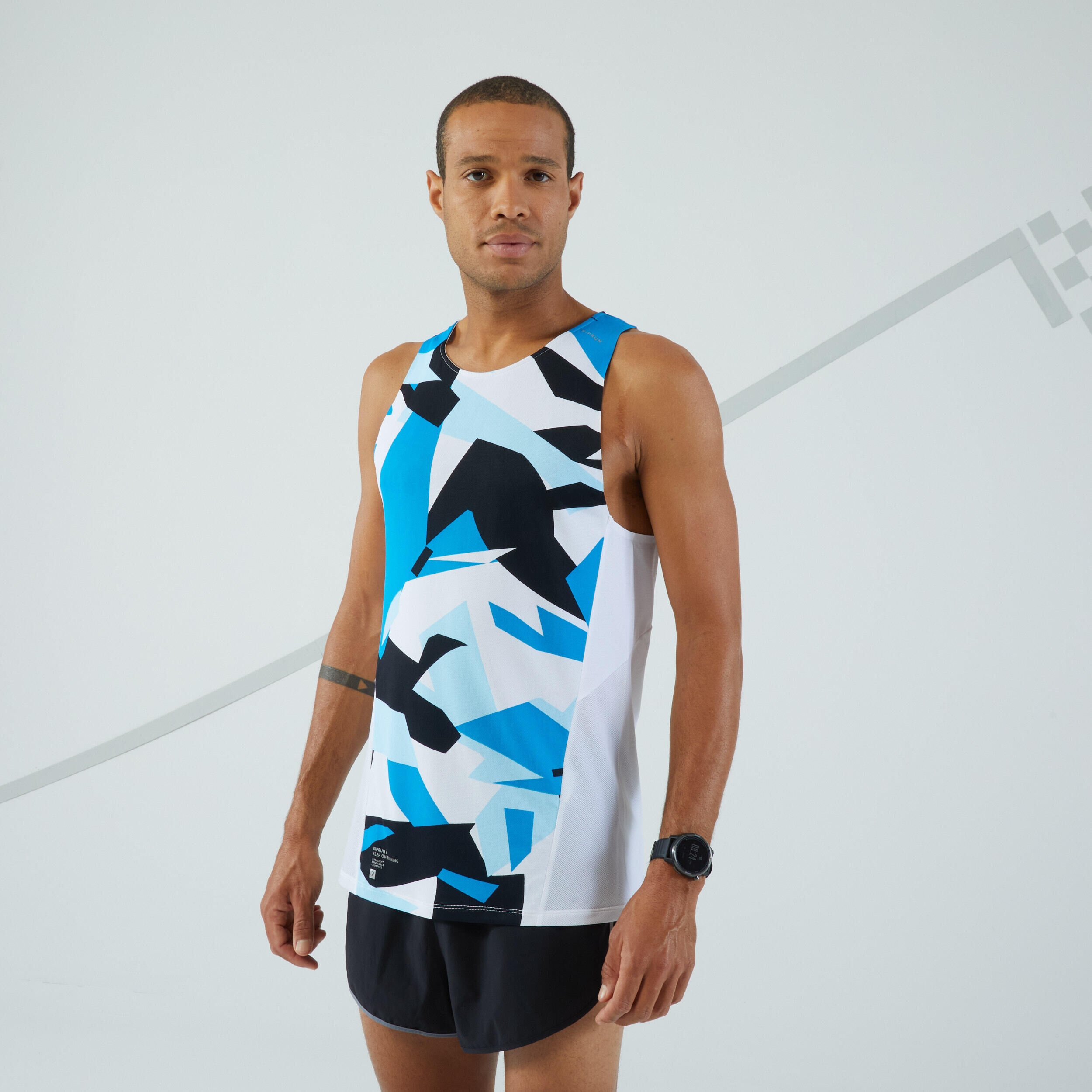 KIPRUN KIPRUN MEN'S BREATHABLE RUNNING TANK TOP - BLUE