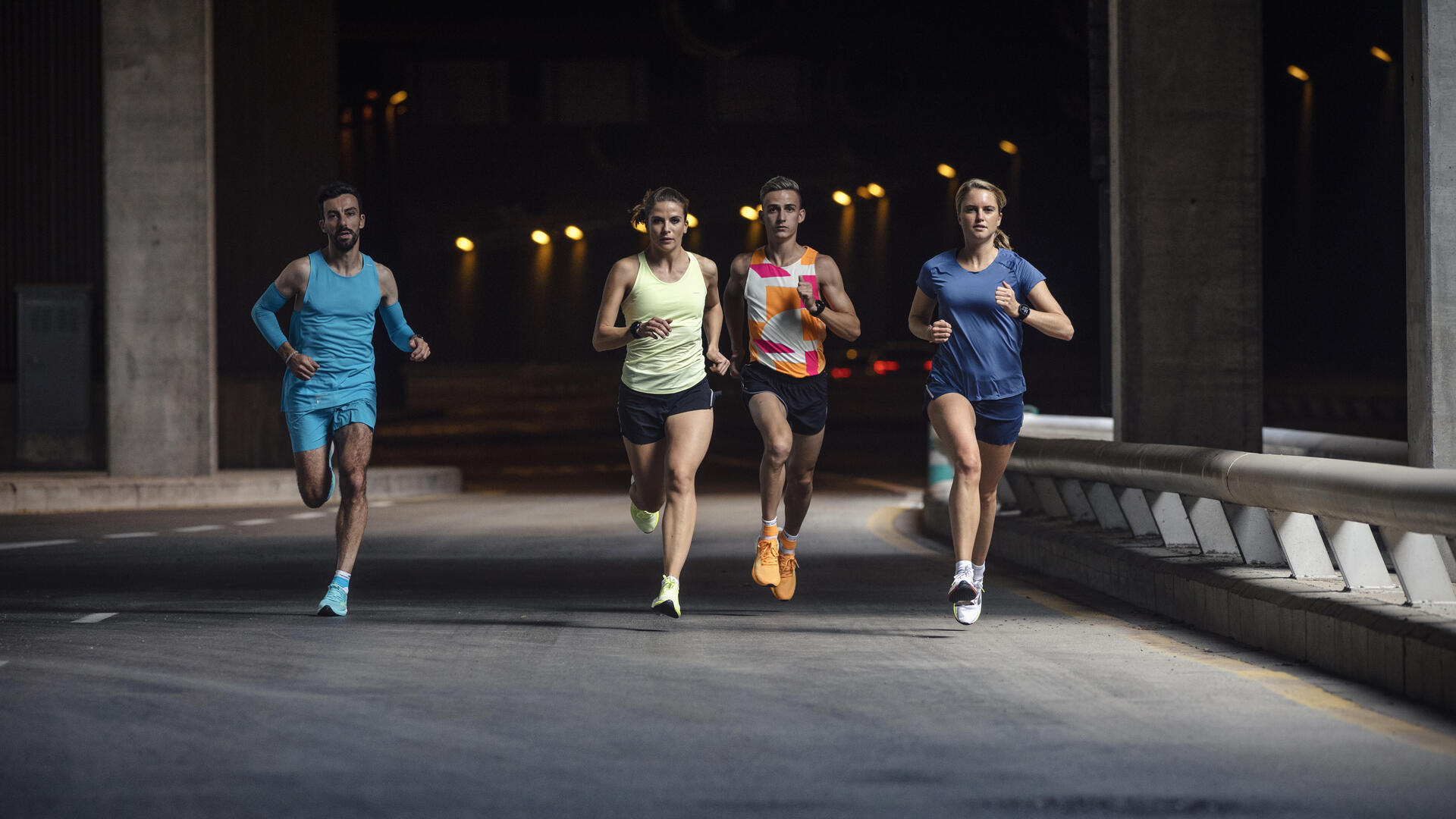 ¿Cómo mejorar tu rendimiento en el cardio al trotar? 