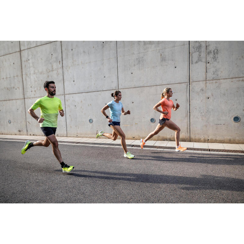 Pantalón corto running ligero Mujer - Kiprun LIGHT azul marino