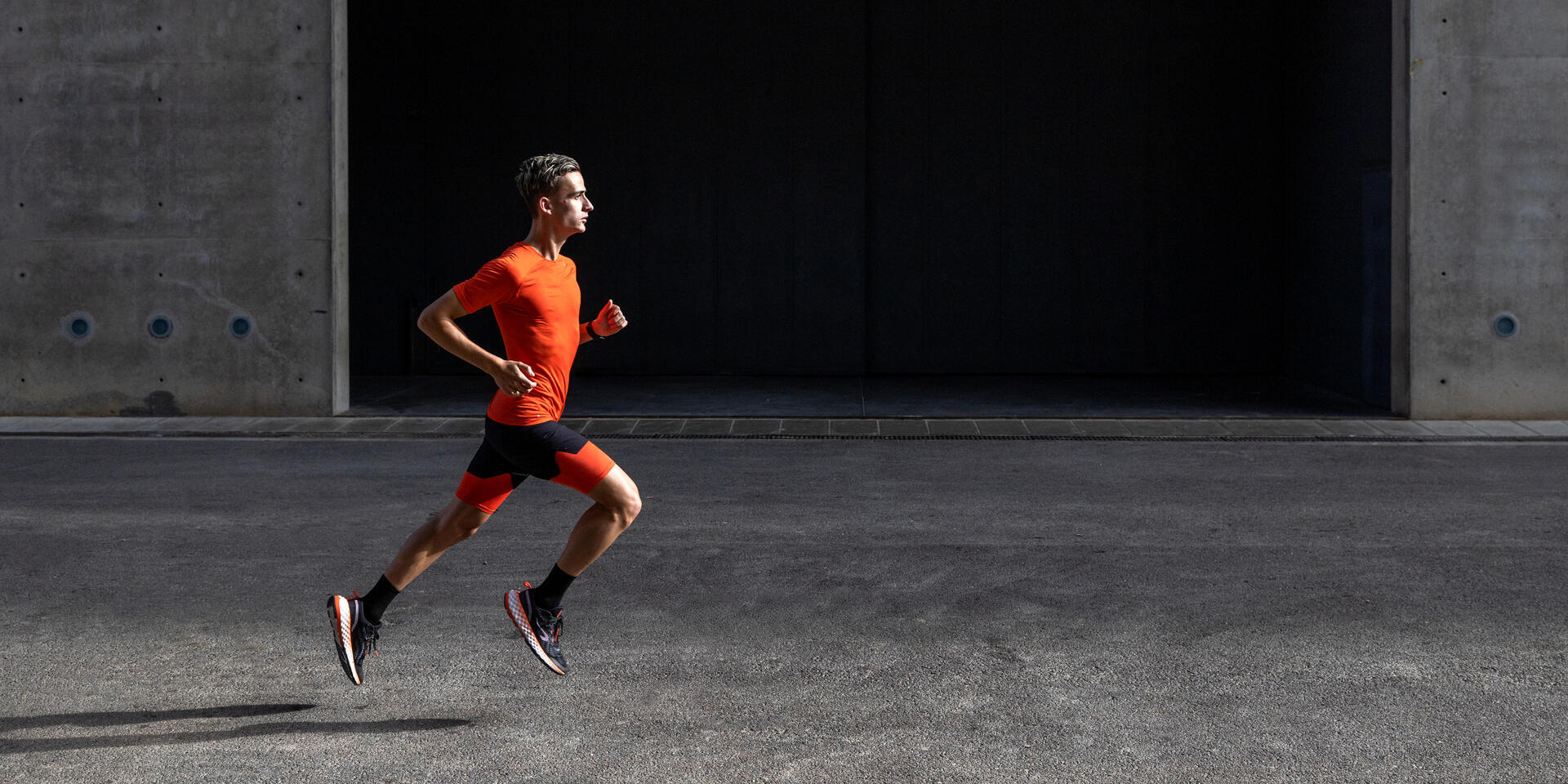 Chaussure de running avec stabilité et amorti pour les formats long triathlon
