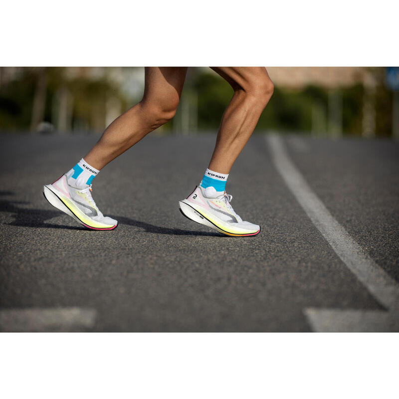 CHAUSSETTES DE RUNNING RUN900 X BLANC/BLEU