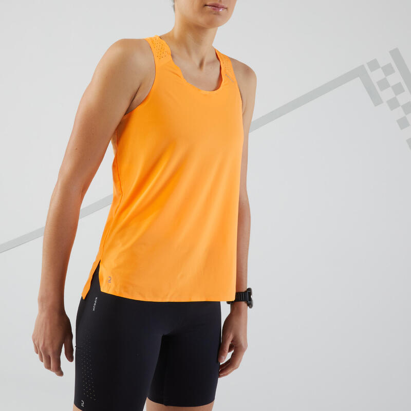 Camiseta sin mangas running ligera Mujer - KIPRUN Run 900 Light naranja 