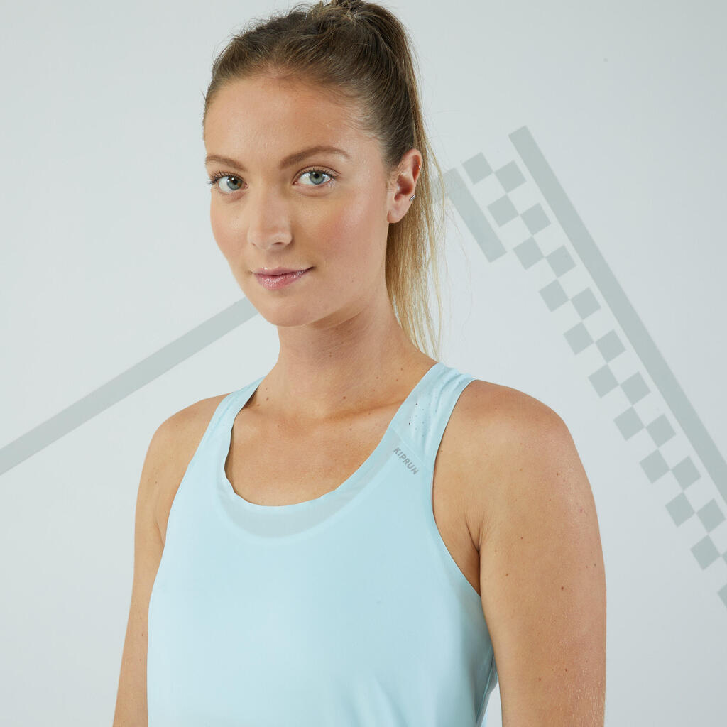 Women's KIPRUN Run 900 Light running tank top - sky blue