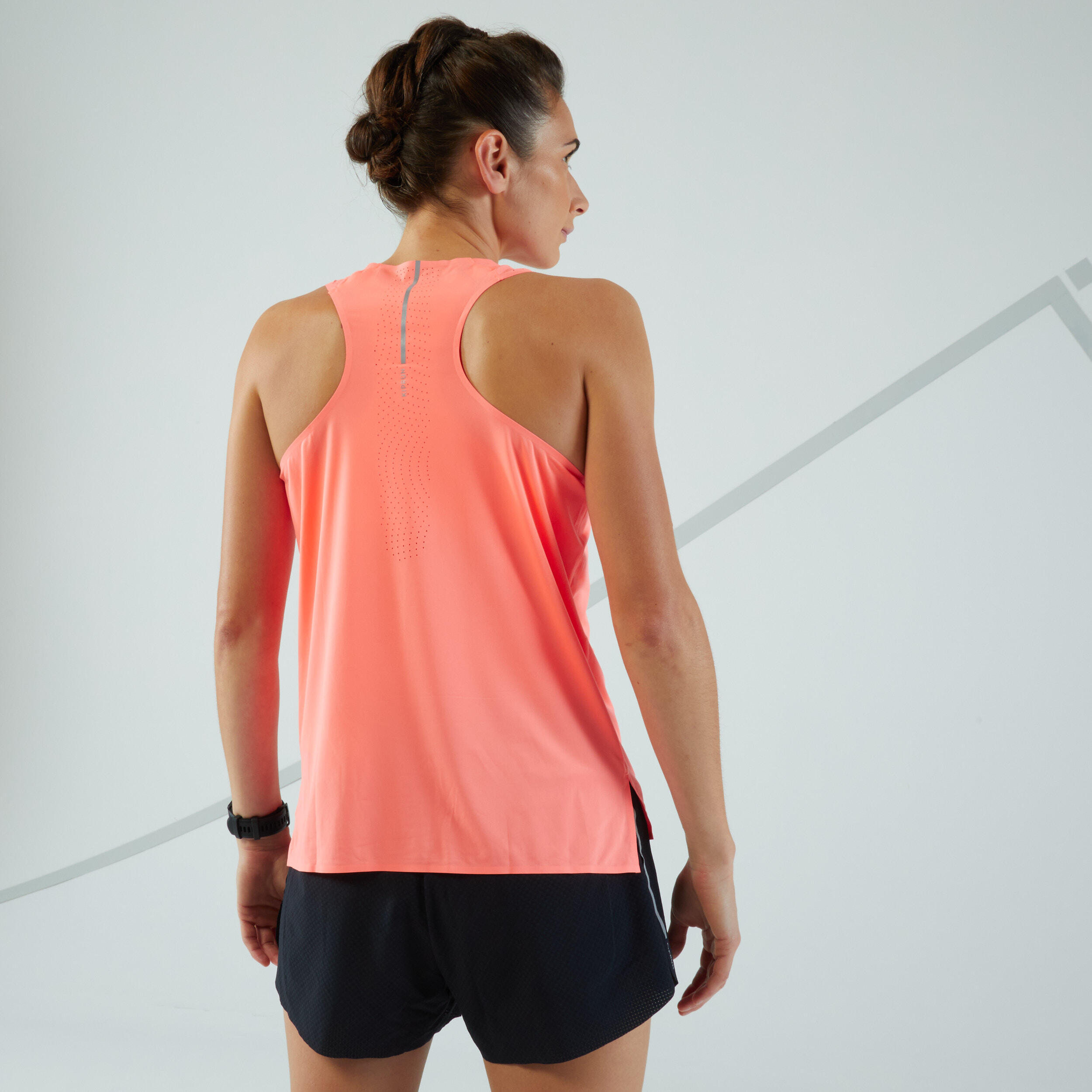 Women's Lightweight Running Tank Top Run 900-coral 3/8