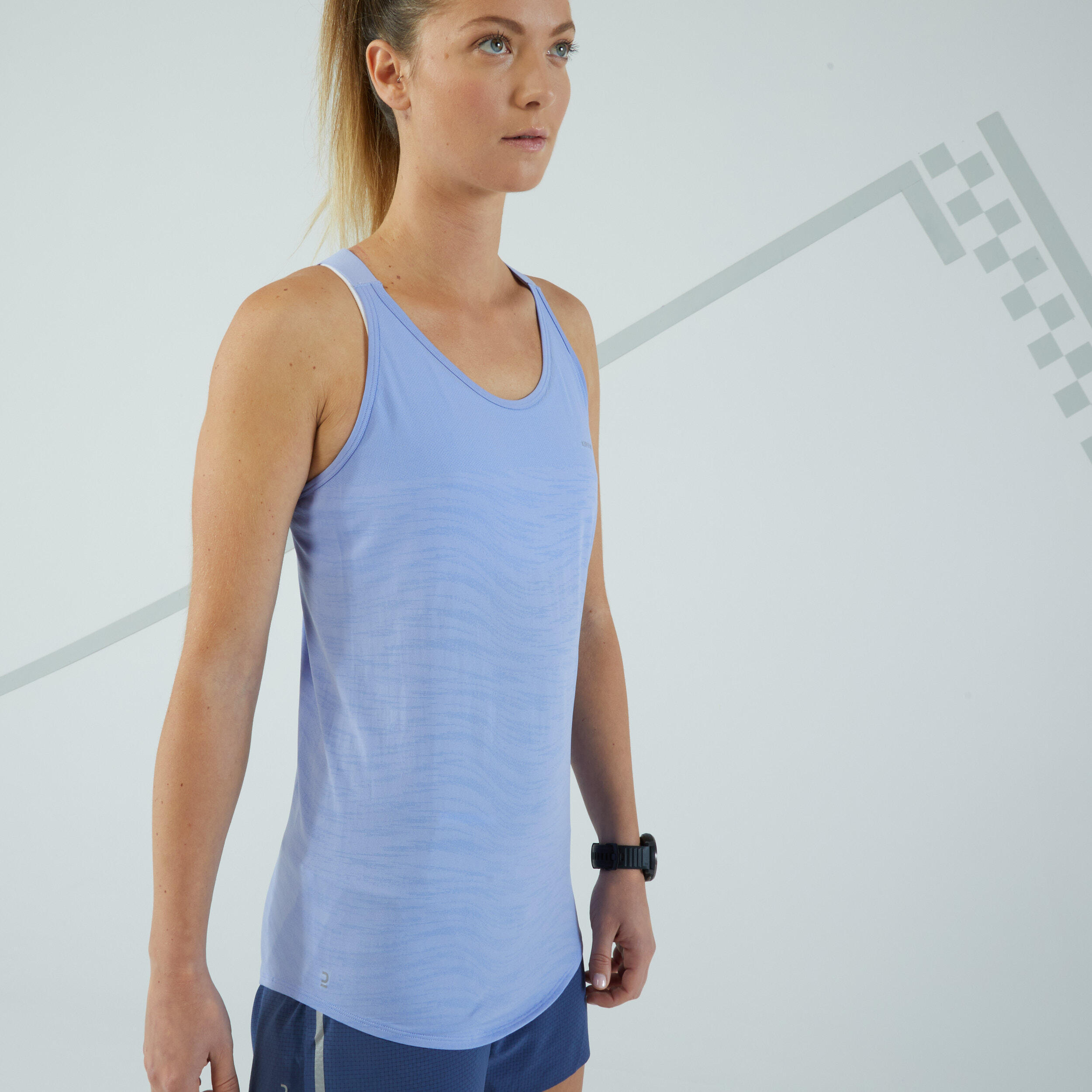 Women's KIPRUN Run 500 Comfort Seamless Running Tank Top - lavender 6/7