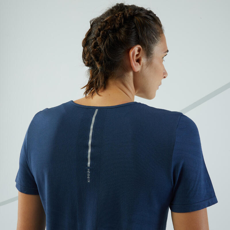 Naadloos trail- en hardloopshirt voor dames Run 500 Comfort leisteenblauw