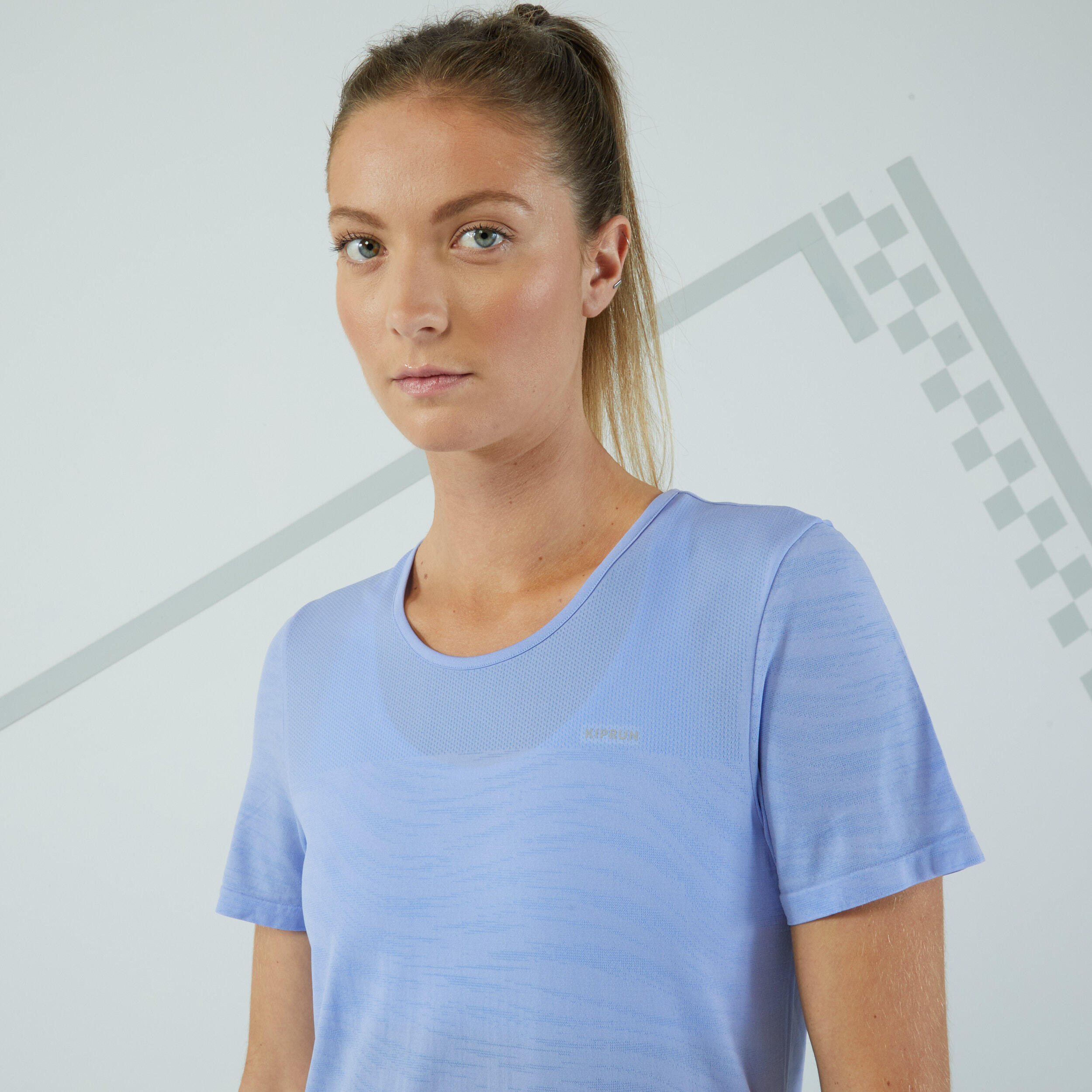 Women's Running & Trail Seamless T-Shirt-KIPRUN Run 500 Comfort-Lavender 4/9