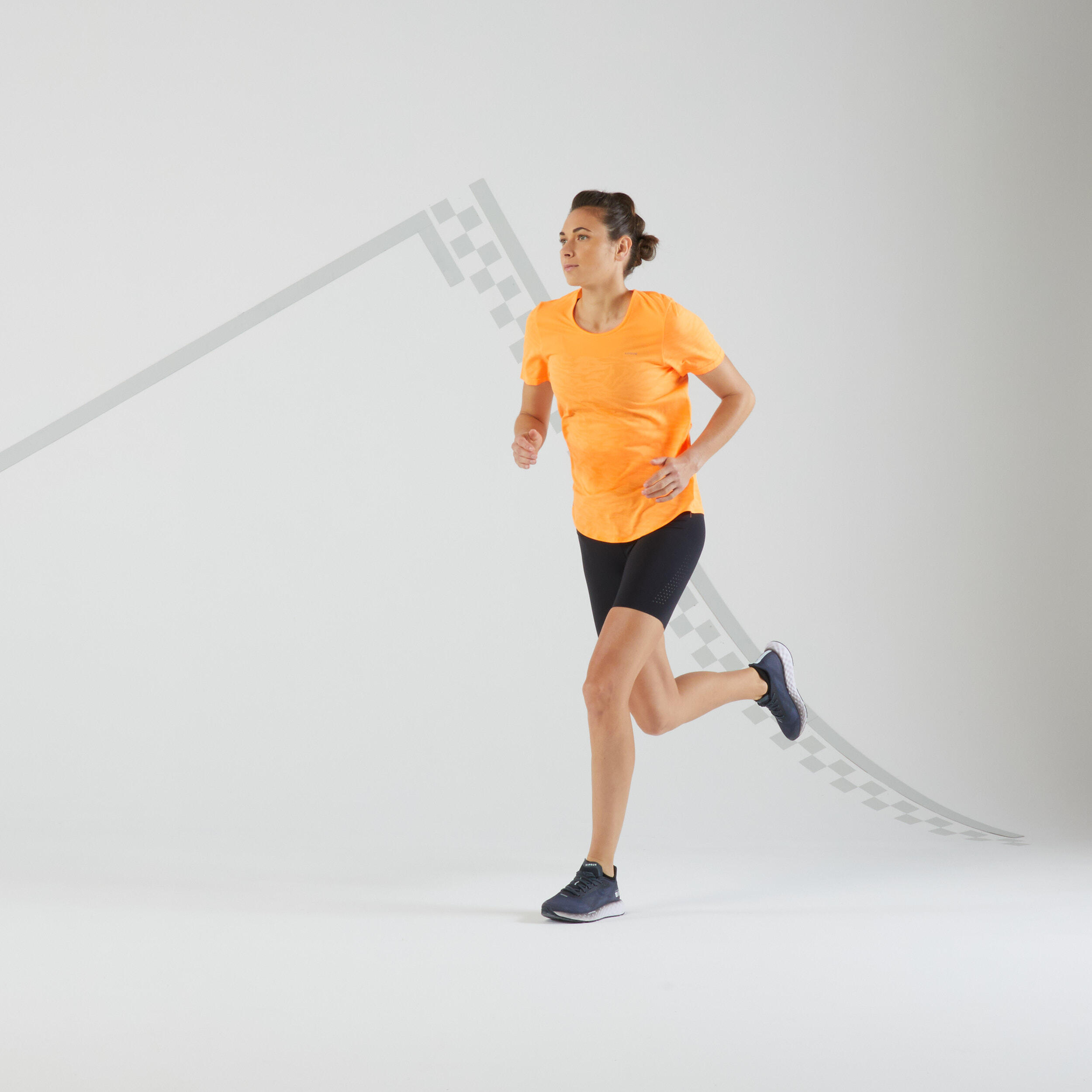 Women's Seamless Running & Trail T-Shirt-KIPRUN Run 500 Comfort-Orange 7/7