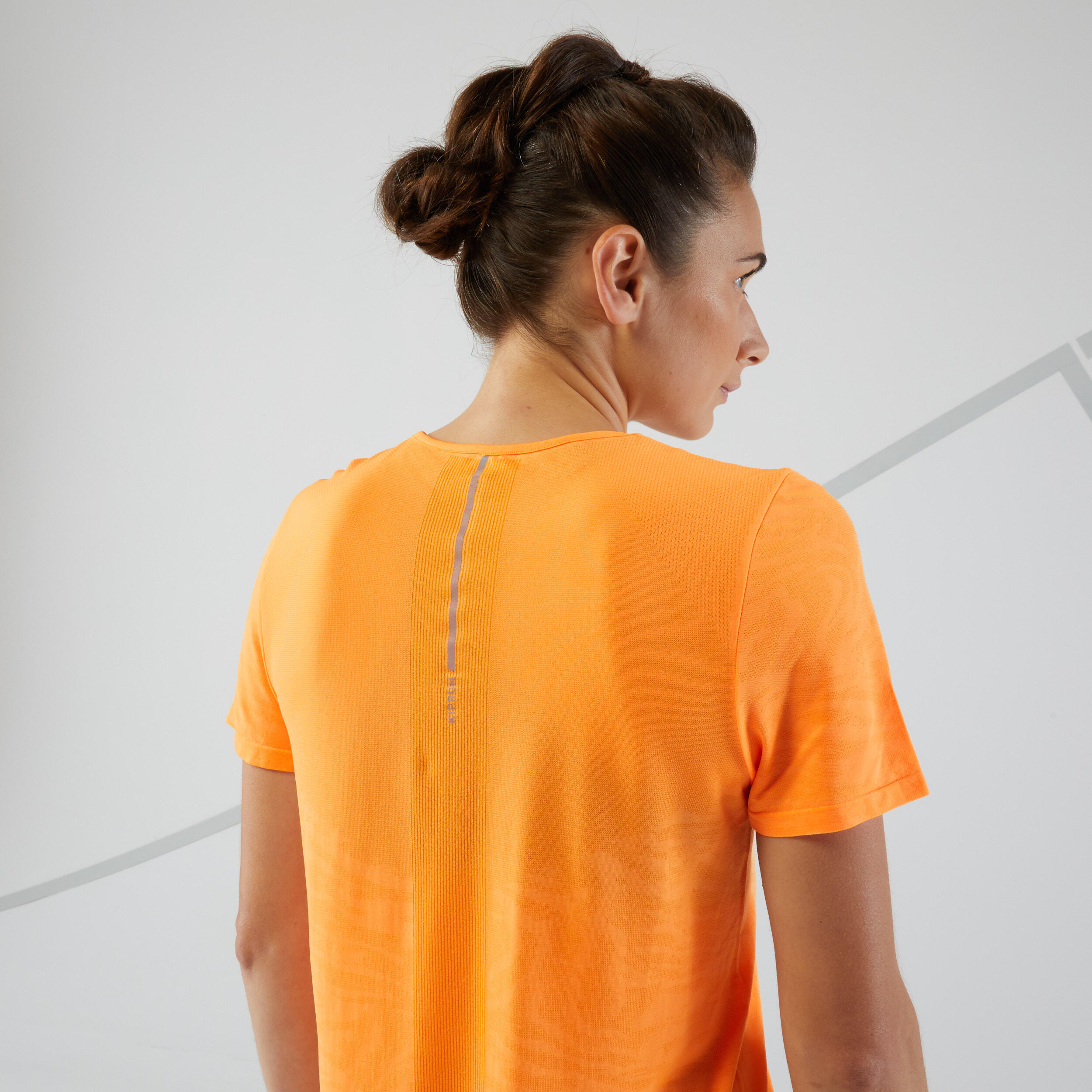 Women's Seamless Running & Trail T-Shirt-KIPRUN Run 500 Comfort-Orange 6/7