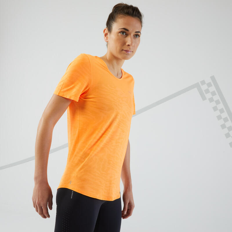 T-shirt running & trail sans couture Femme - KIPRUN Run 500 Confort orange
