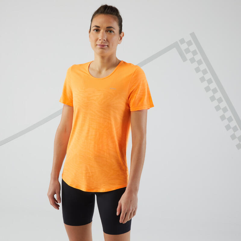 Női póló futáshoz Kiprun Care, légáteresztő, narancssárga