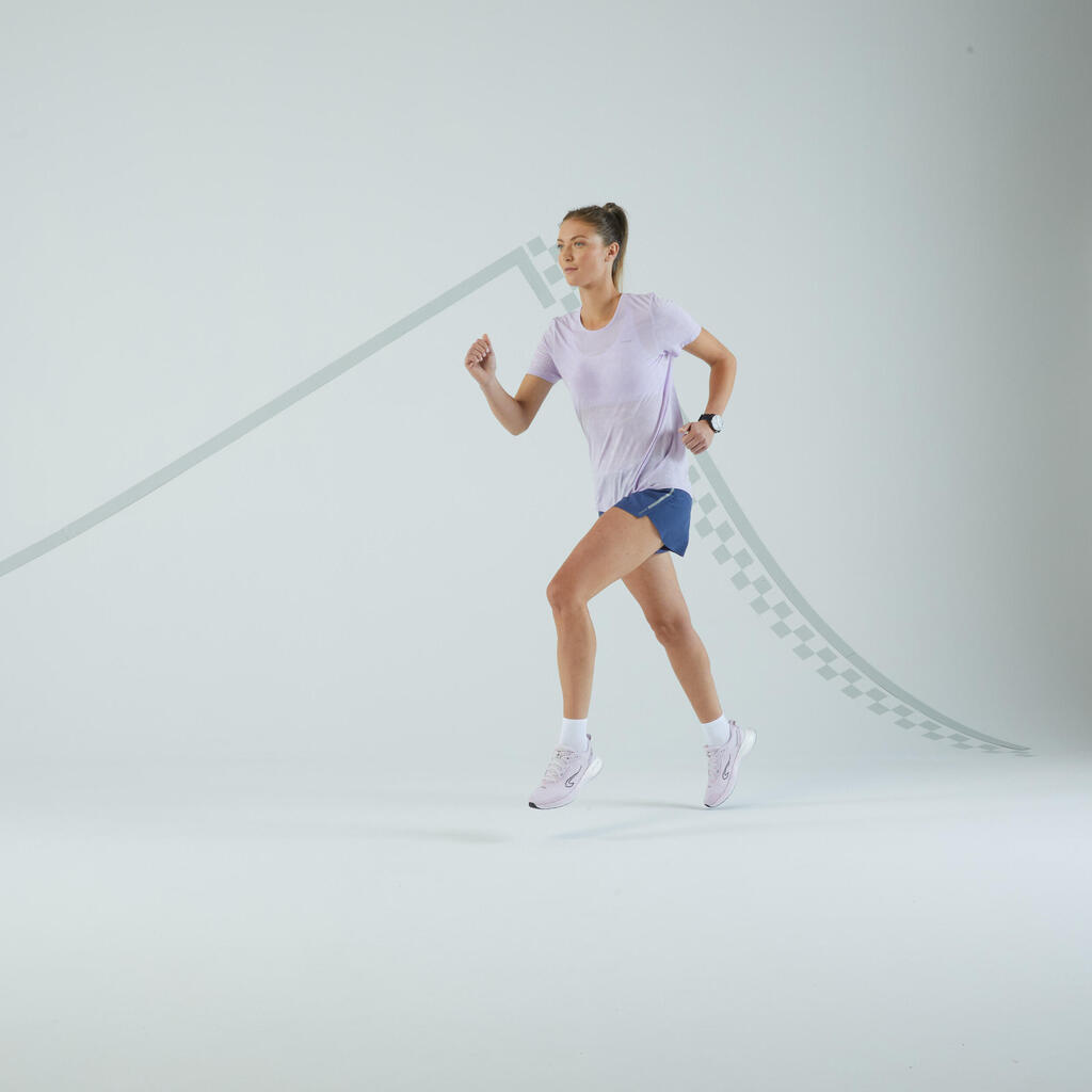 MAJICA ZA TRČANJE KIPRUN RUN 500 COMFORT ŽENSKA BEŠAVNA ZELENA