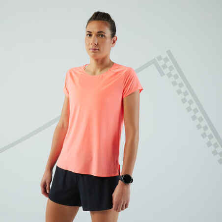 Lahka ženska tekaška majica Kiprun - koralna