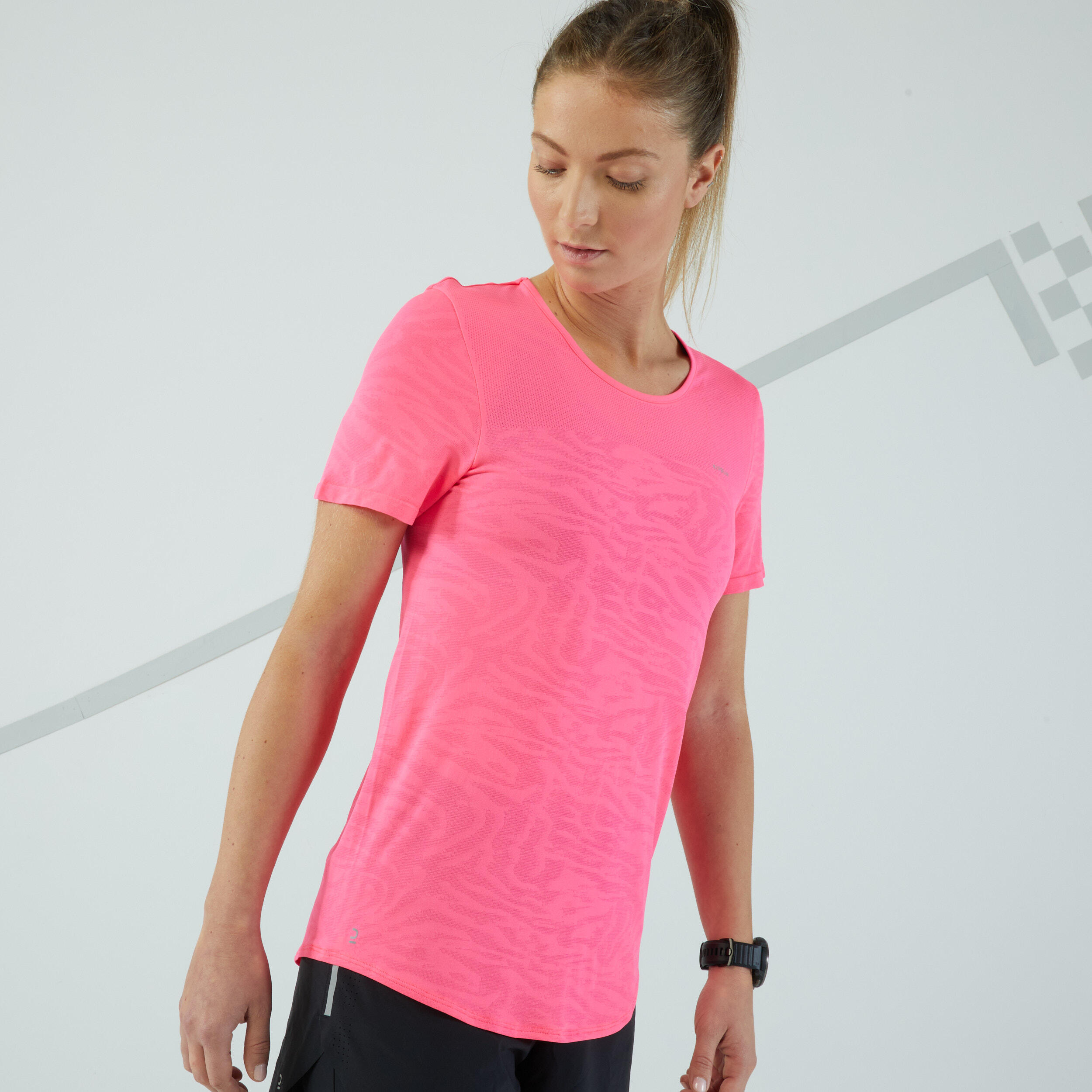 Maglia running e trail donna RUN 500 COMFORT rosa 6/7