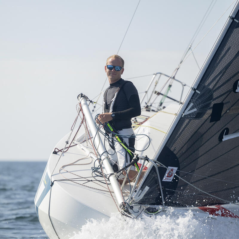 Comment choisir son harnais et sa longe de sécurité pour bateau ?