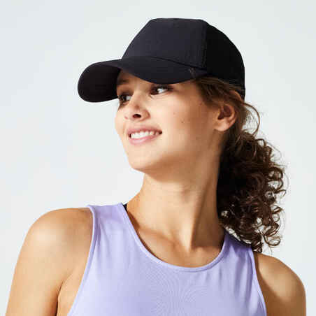 Črna kapa za fitnes