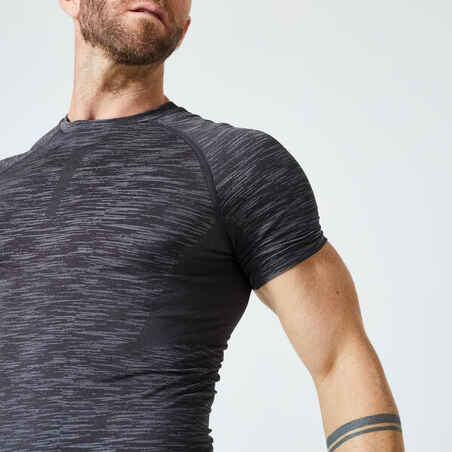 חולצת טי קצרה נושמת Compression לאימונים לגברים עם צווארון עגול