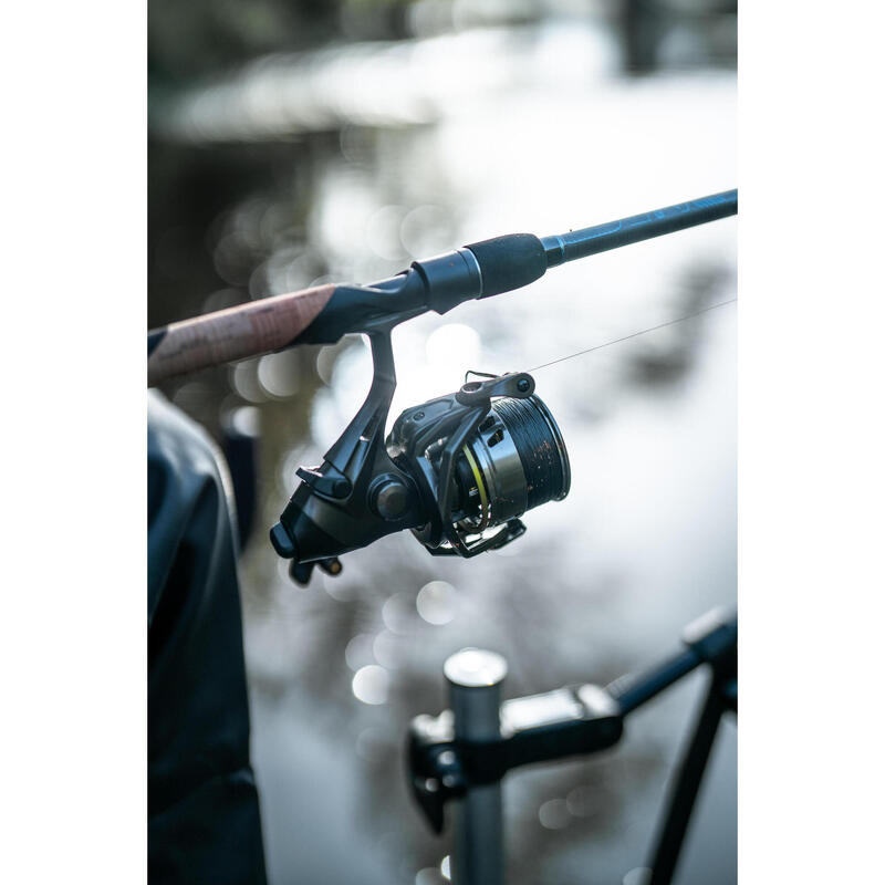 Mulinetă cu baitrunner Sensitiv 500 FS Mărimea 4000 pentru pescuit la feeder