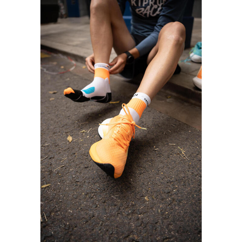 Hardloopsokken RUN900 X wit oranje