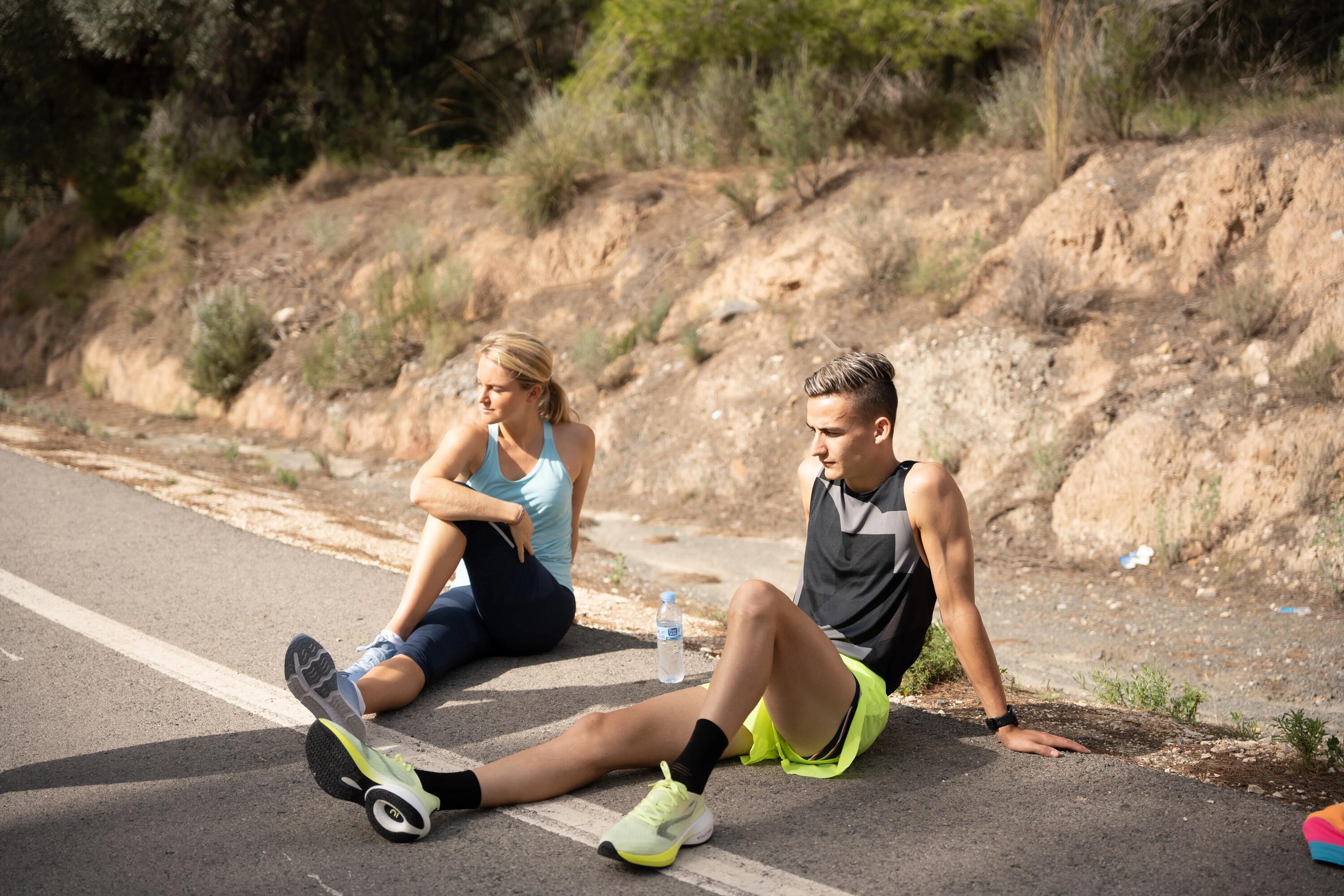Women's Running Tank Top with Built-in Bra - KIPRUN Run 500 Comfort - sky blue 10/11