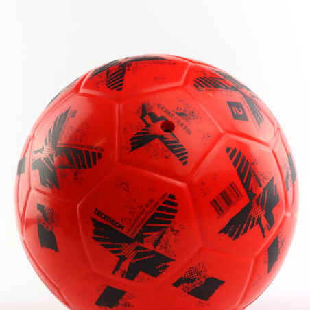 Putplasčio futbolo kamuolys „Ballground 500“, 4 dydžio, raudonas, juodas