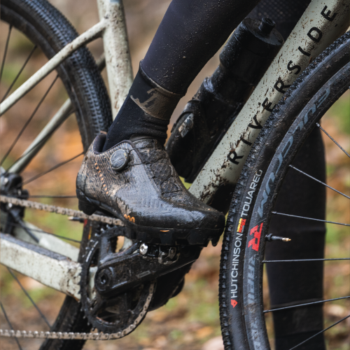 Gravel kolo Van Rysel GCR se sadou SRAM Rival a koly Fulcrum DB9